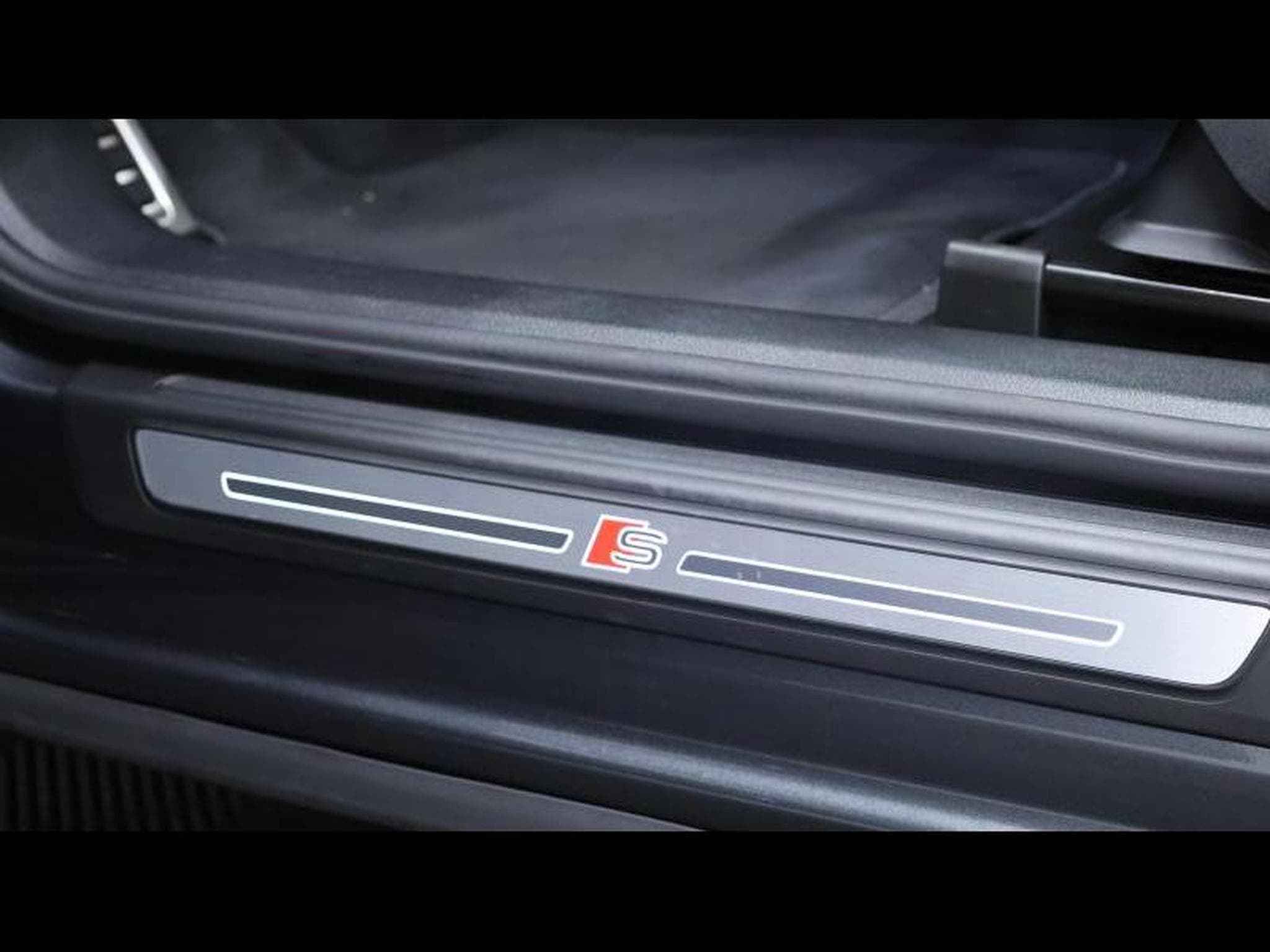 Audi SQ5 3.0 TDi 340 Quattro (2024) - Photo 31