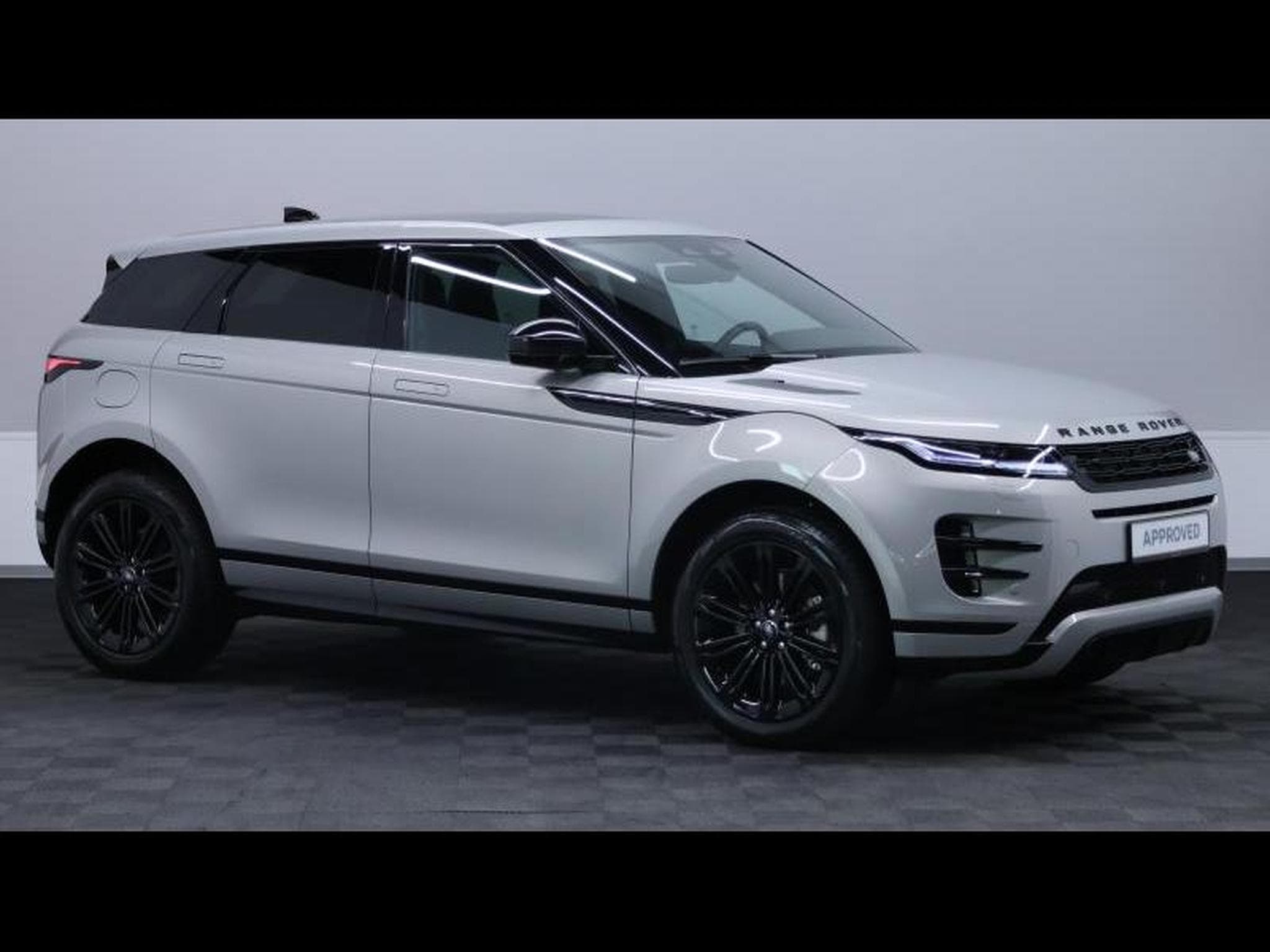 Land-Rover Range Rover Evoque D200 Dynamic SE AWD Auto (2024) - Photo 3