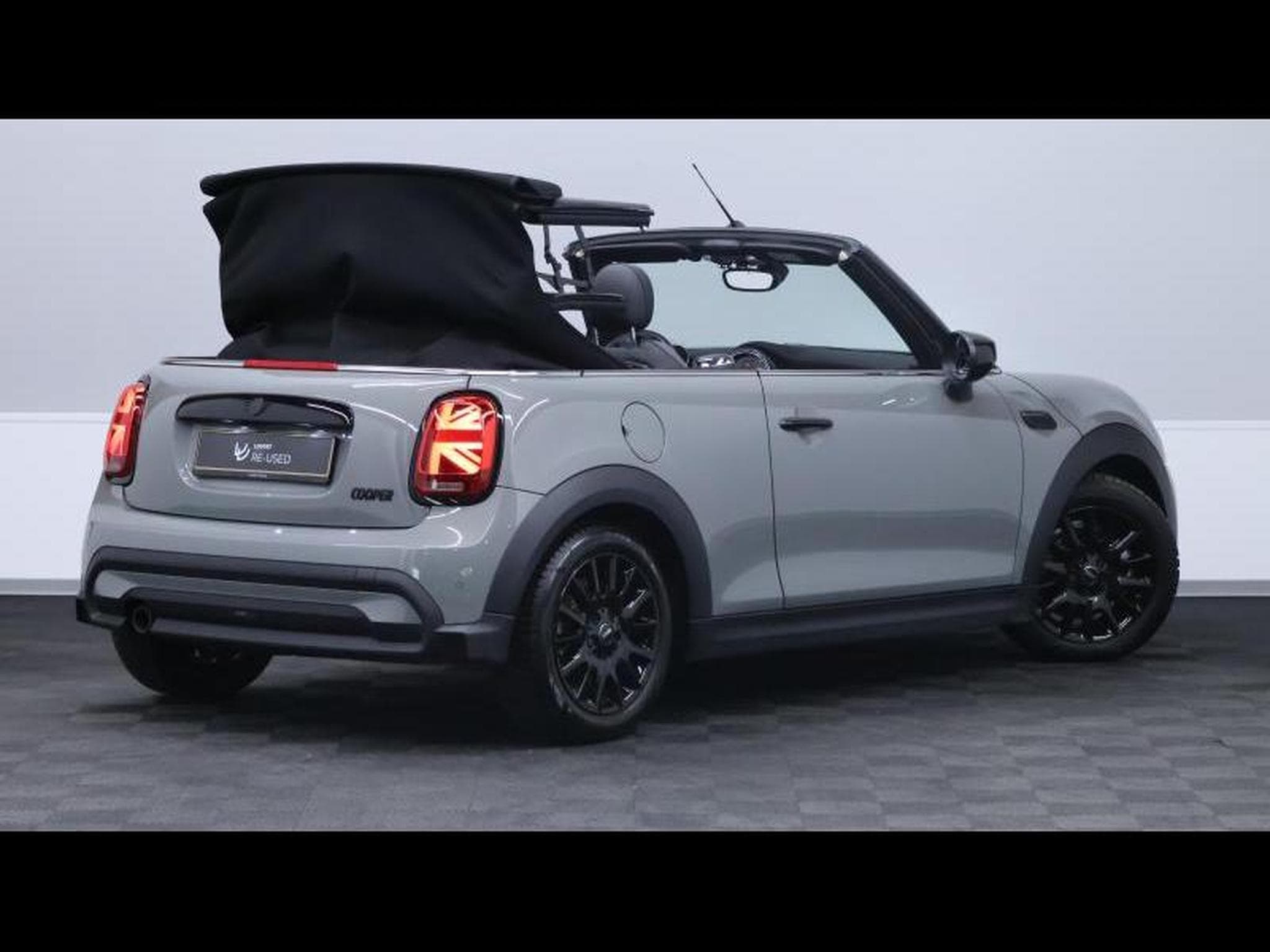 MINI Cooper cabriolet 136cv steptronic (2021) - Foto 14