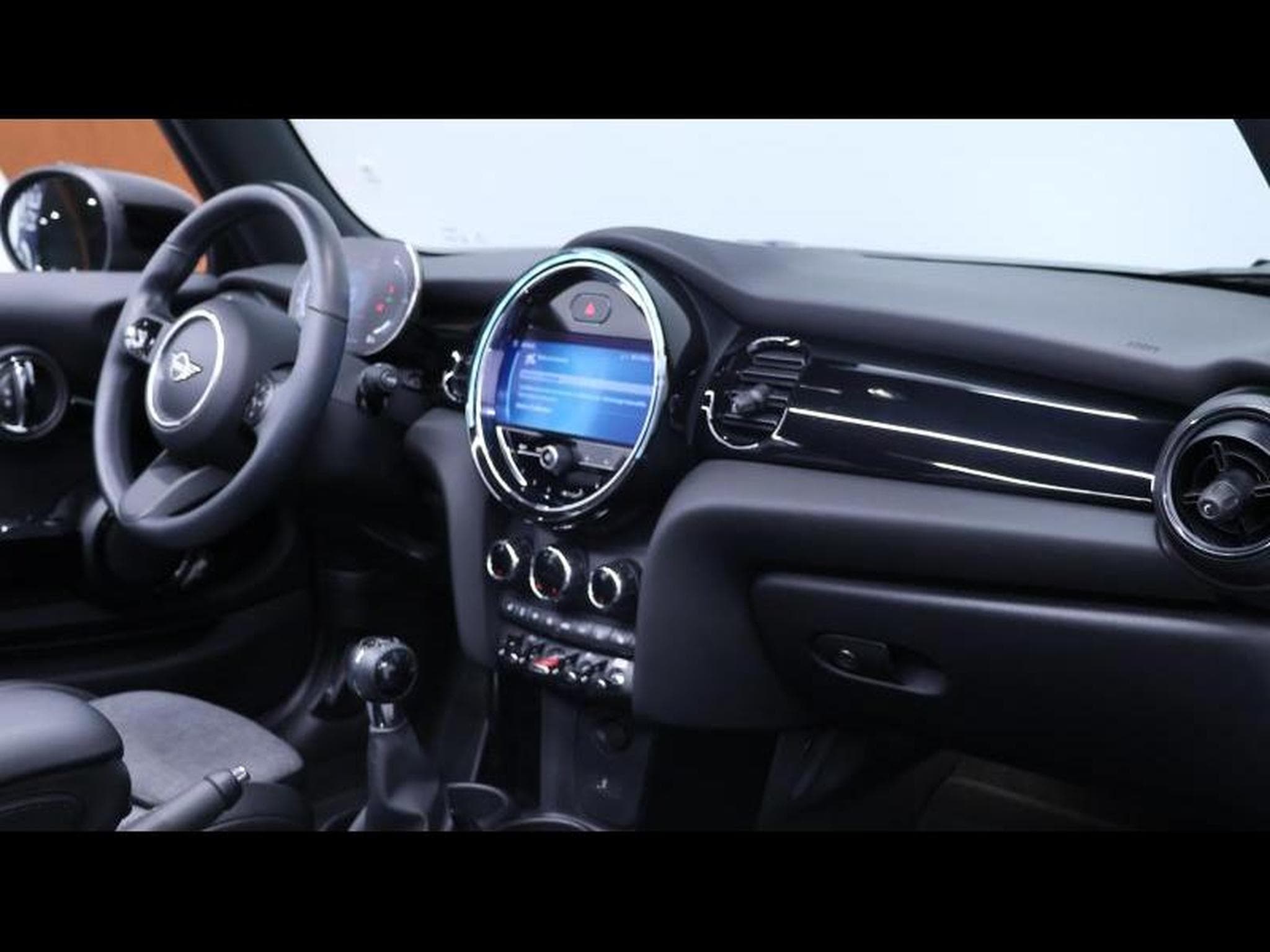 MINI Cooper cabriolet 136cv steptronic (2021) - Foto 28