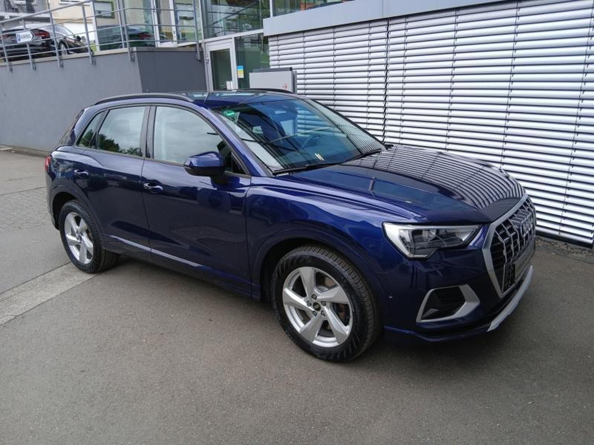 Audi Q3 Advanced 45 TFSI quattro s-tronic (2022) - Photo 5