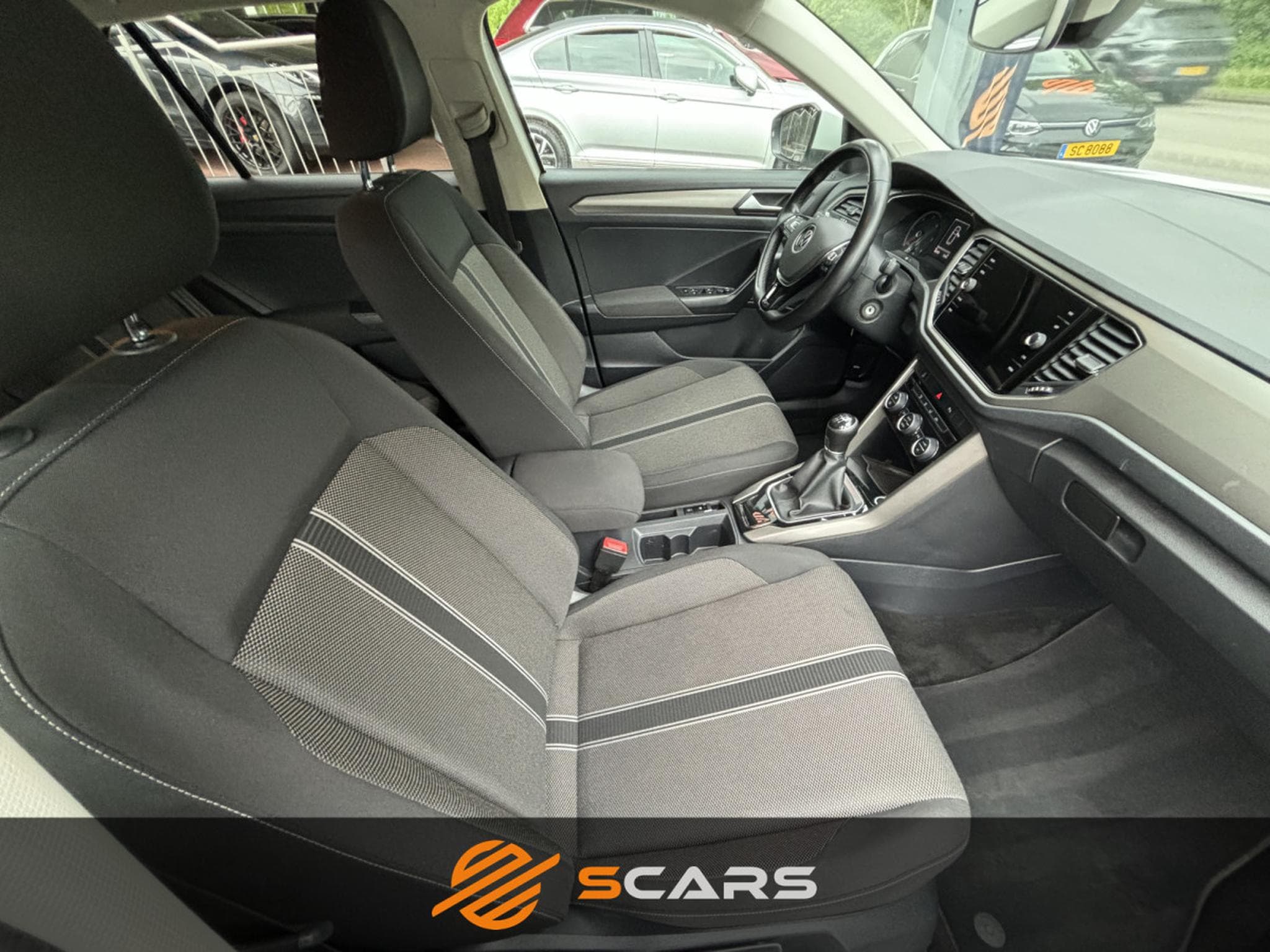 VW T-Roc 1.6 Tdi 116cv (2020) - Photo 11
