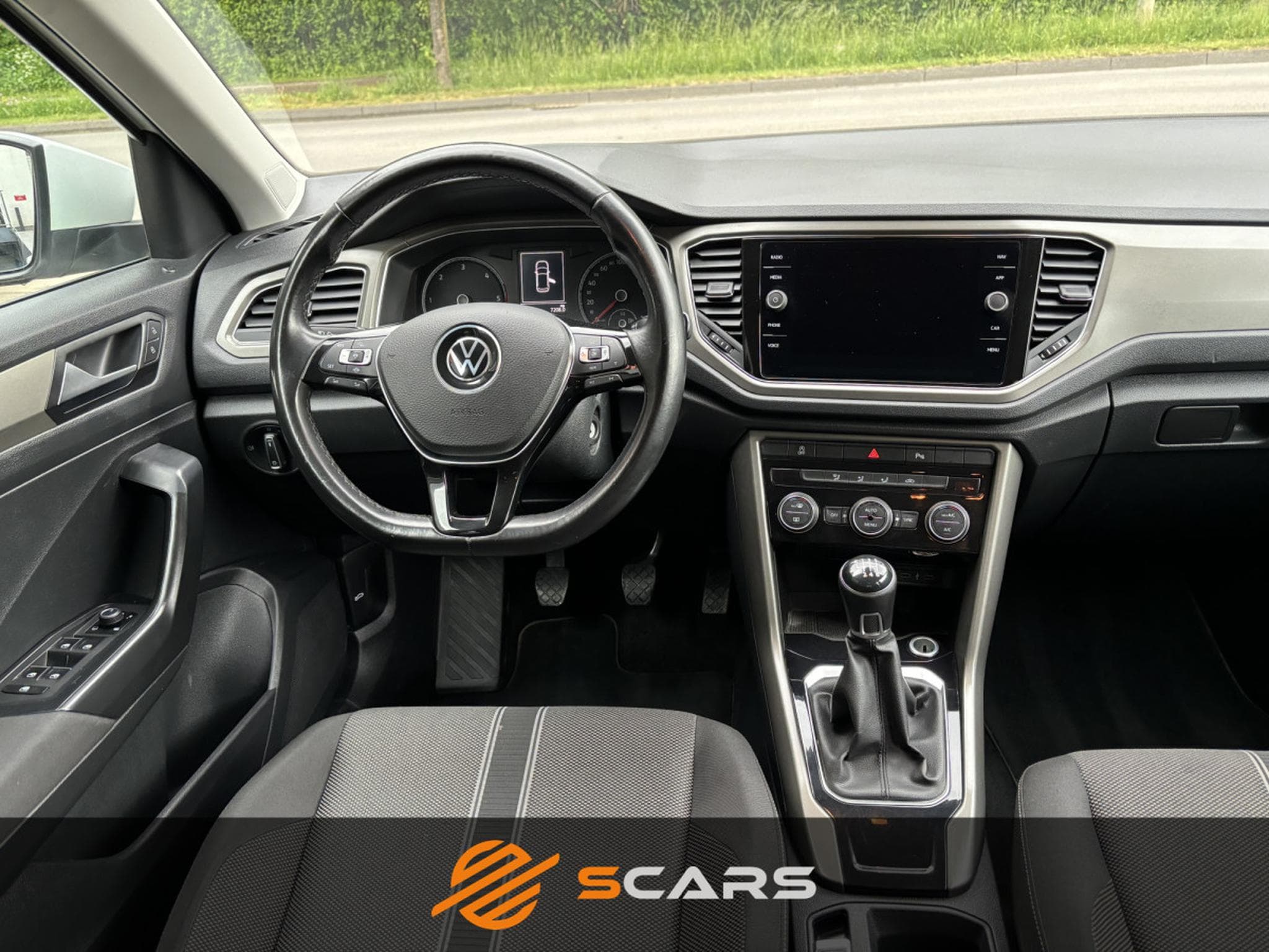 VW T-Roc 1.6 Tdi 116cv (2020) - Photo 12