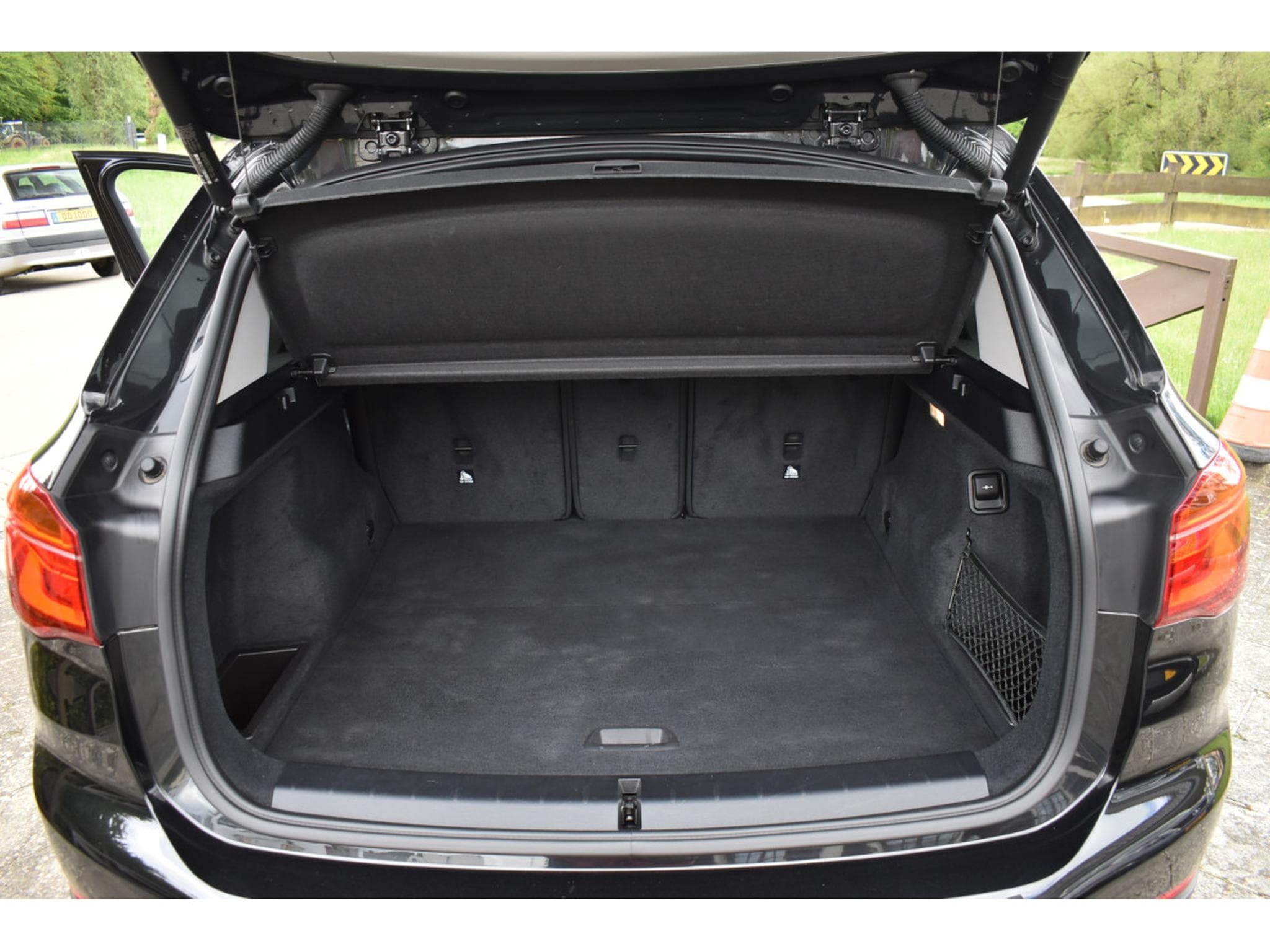 BMW X1 SDrive 18D (2019) - Photo 11