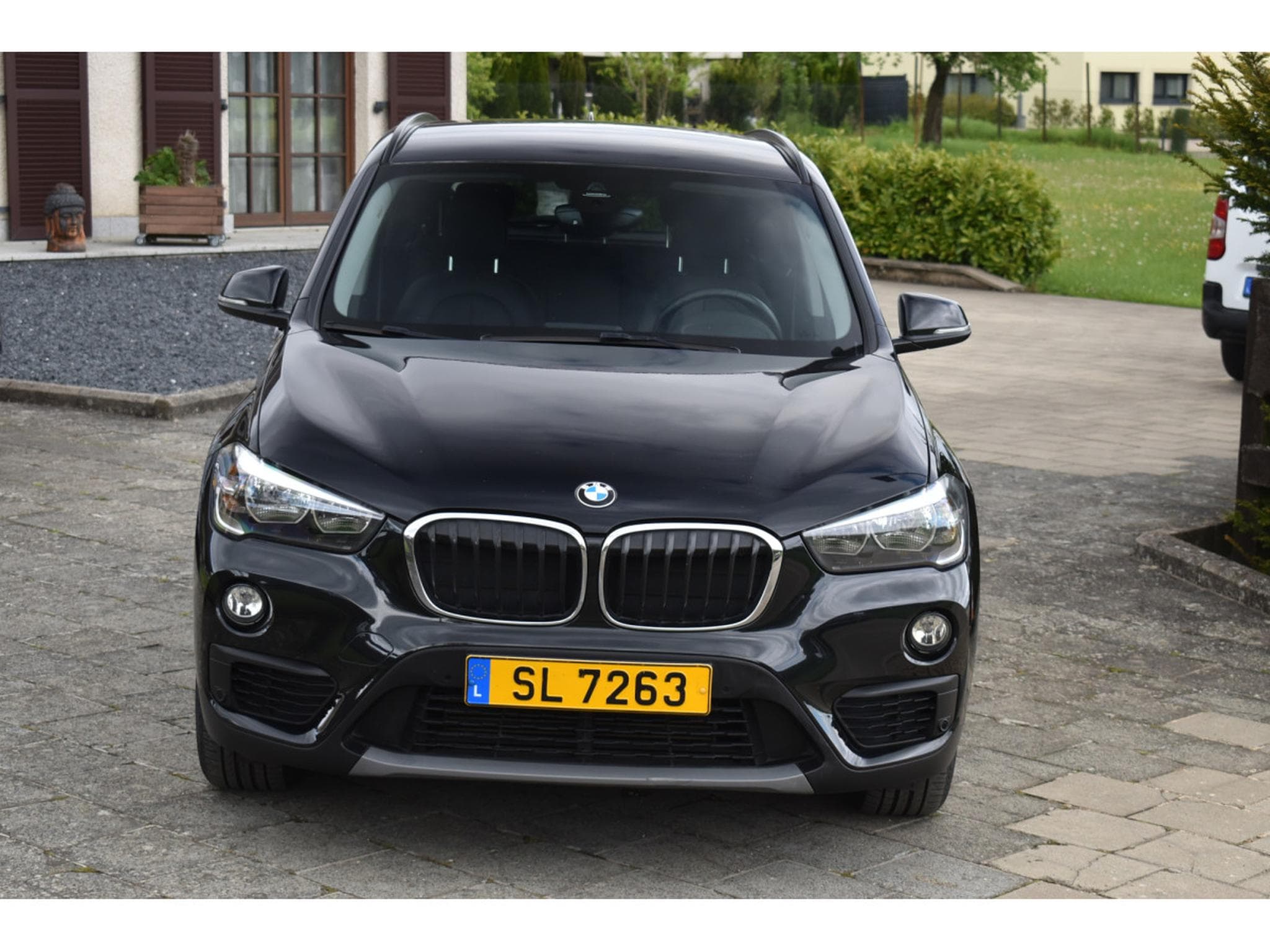 BMW X1 SDrive 18D (2019) - Photo 2
