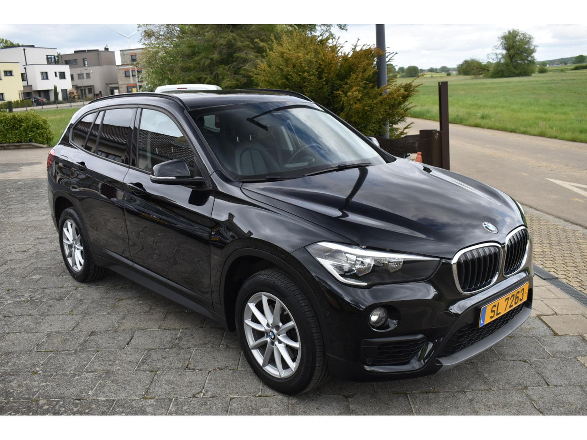 BMW X1 SDrive 18D (2019) - Photo 3