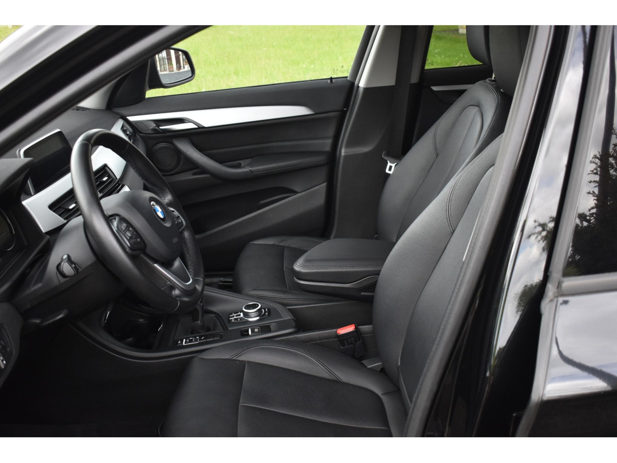 BMW X1 SDrive 18D (2019) - Photo 7