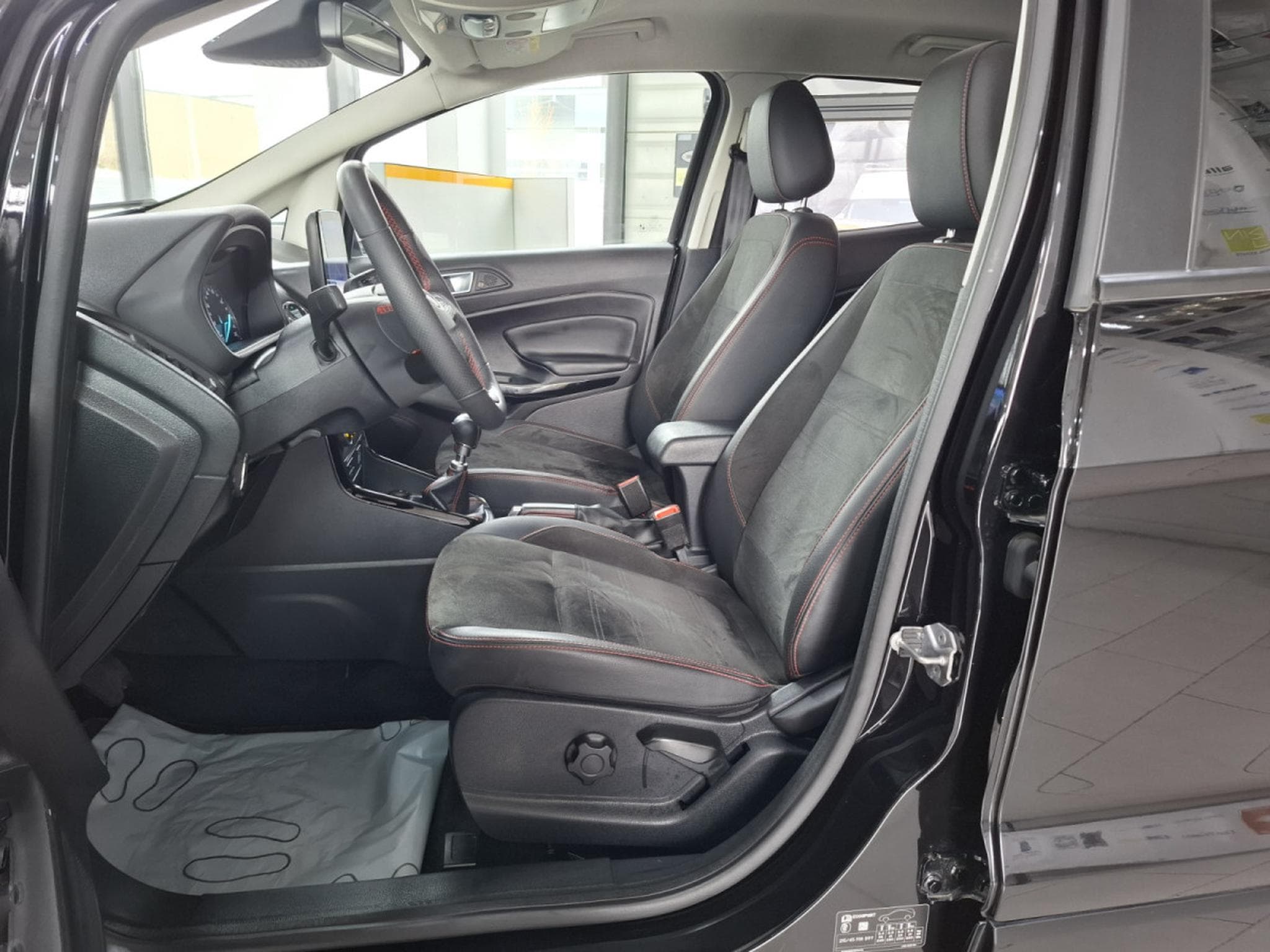 Ford EcoSport 1.0 ST-LINE 125, 1HAND, B&O,GARANTIE 02/2029, CARPLAY, CAMER (2022) - Foto 5