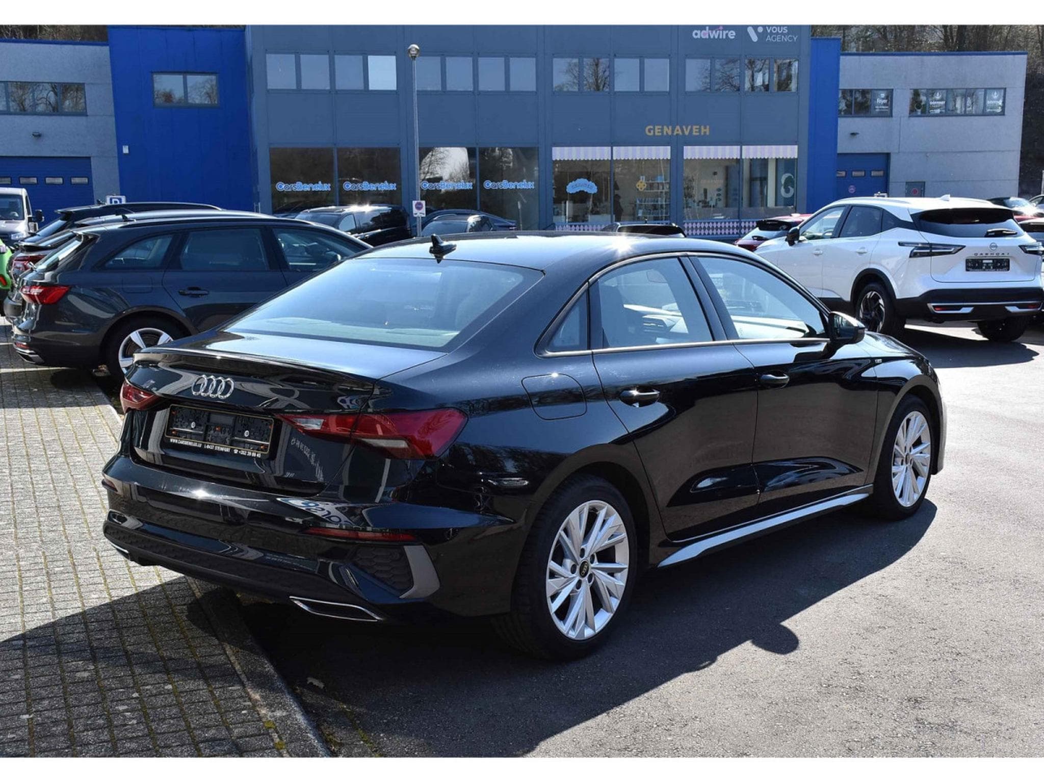 Audi A3 Limousine 30 TDI S-Line CUIR GPS B&O PARK 1° MAIN (2023) - Photo 4