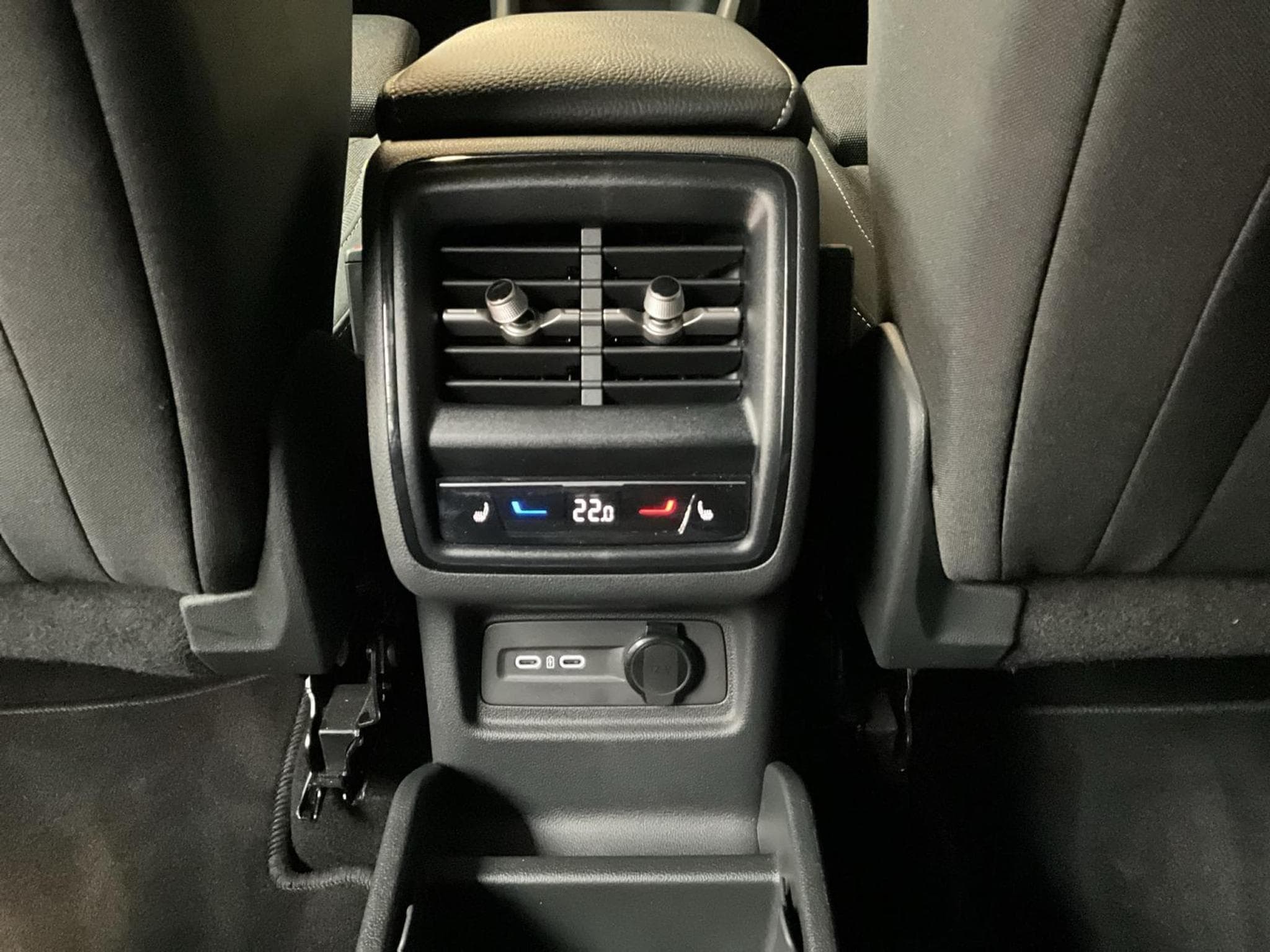 Skoda Kodiaq Selection+DSG+4x4+Stand-H.+Light&View+P.Conv. (2025) - Photo 17