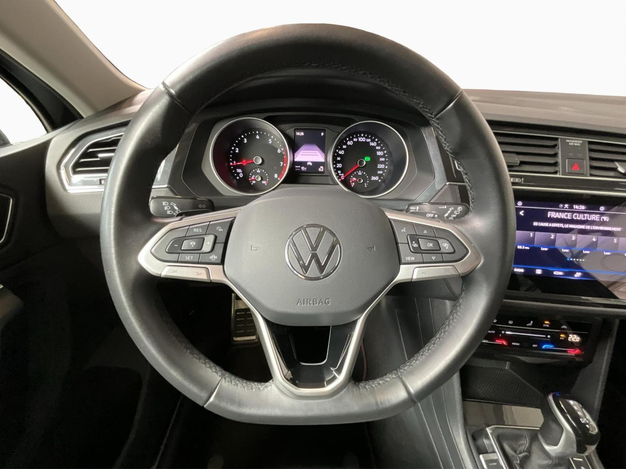 VW Tiguan Life-Urban-Sport+DSG+Led (2024) - Photo 12