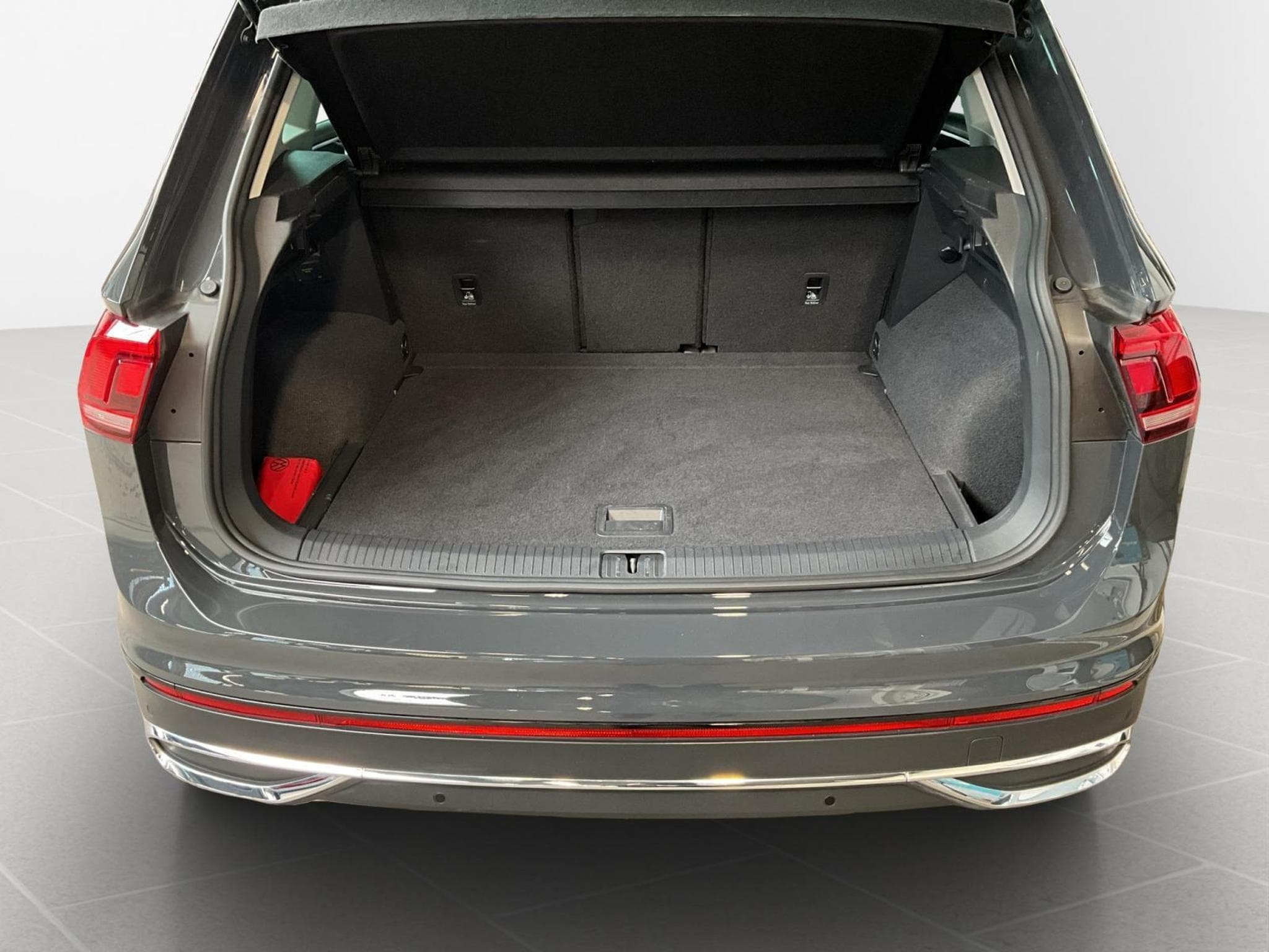 VW Tiguan Life-Urban-Sport+DSG+Led (2024) - Photo 20