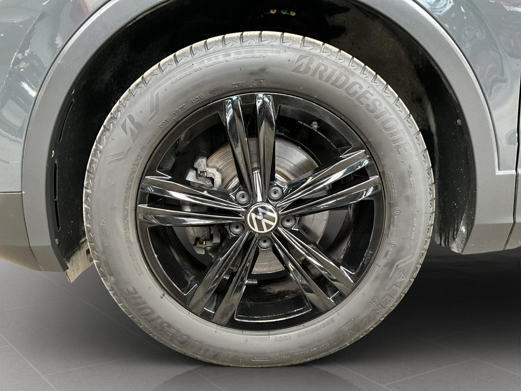 VW Tiguan Life-Urban-Sport+DSG+Led (2024) - Photo 8