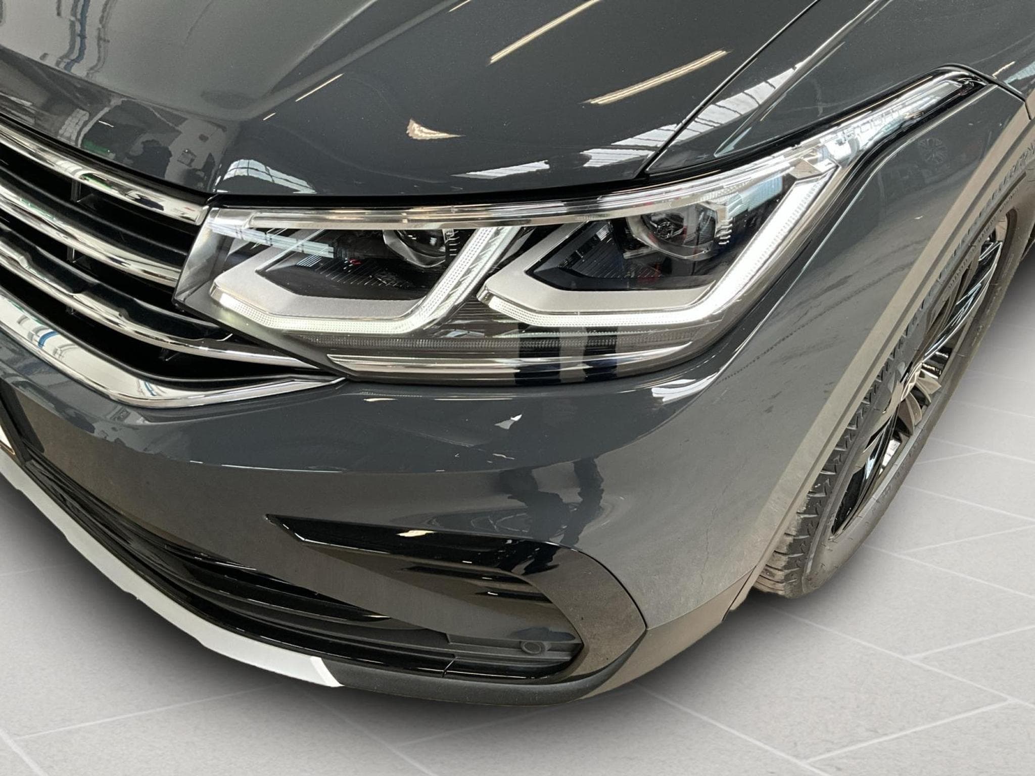 VW Tiguan Life-Urban-Sport+DSG+Led (2024) - Photo 9