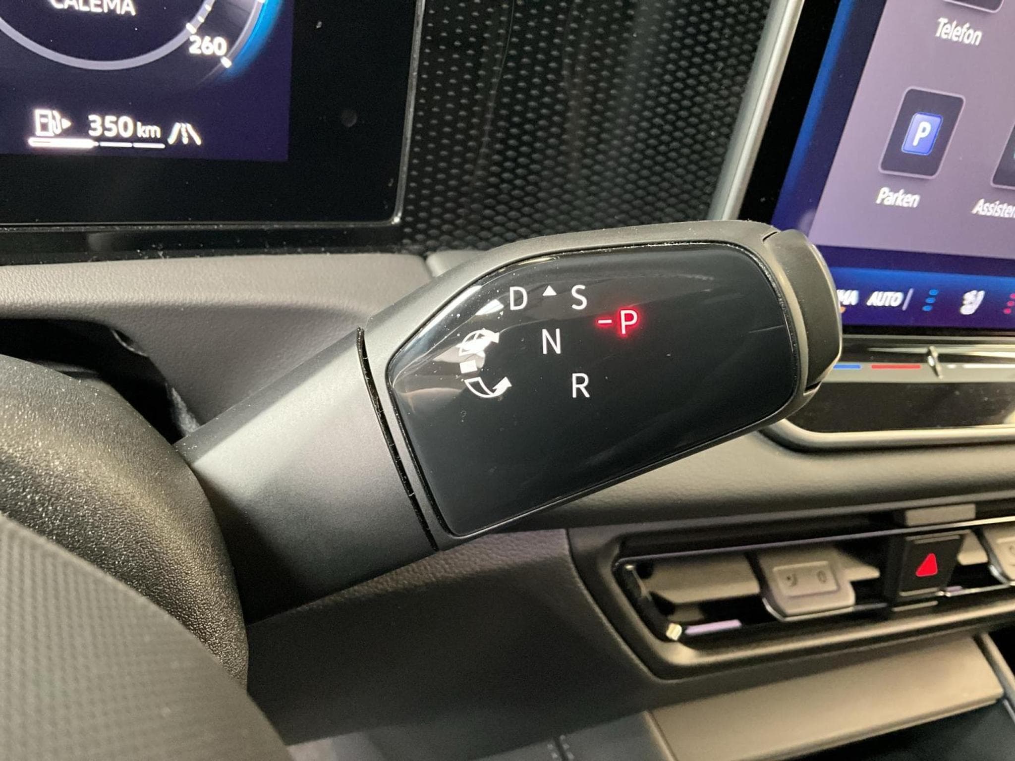 VW Tiguan Life+DSG+LED-Plus+Navi+AHK (2024) - Photo 12