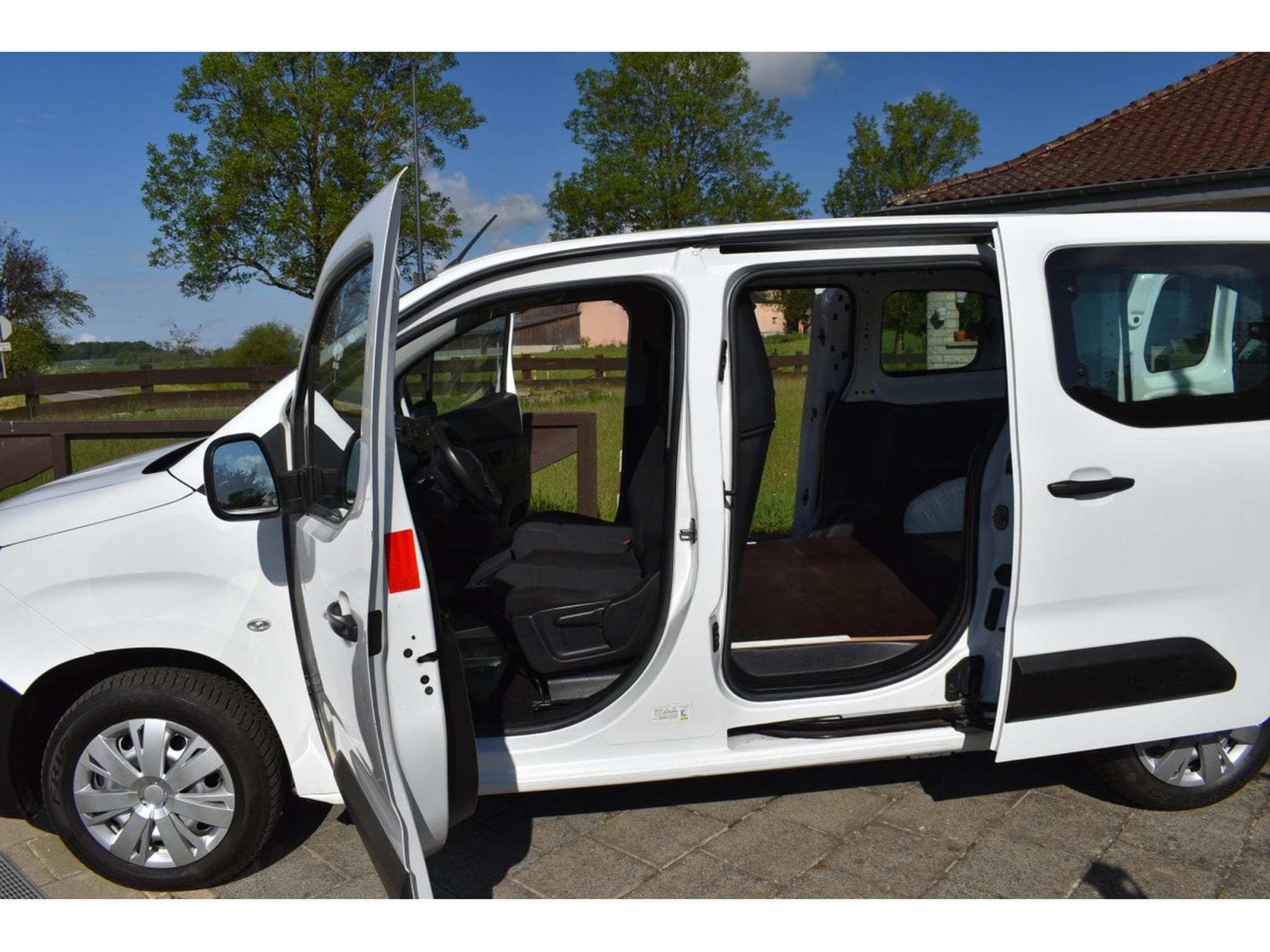 Peugeot Partner 1,5 HDi maxi 3places 42000km (2021) - Foto 10