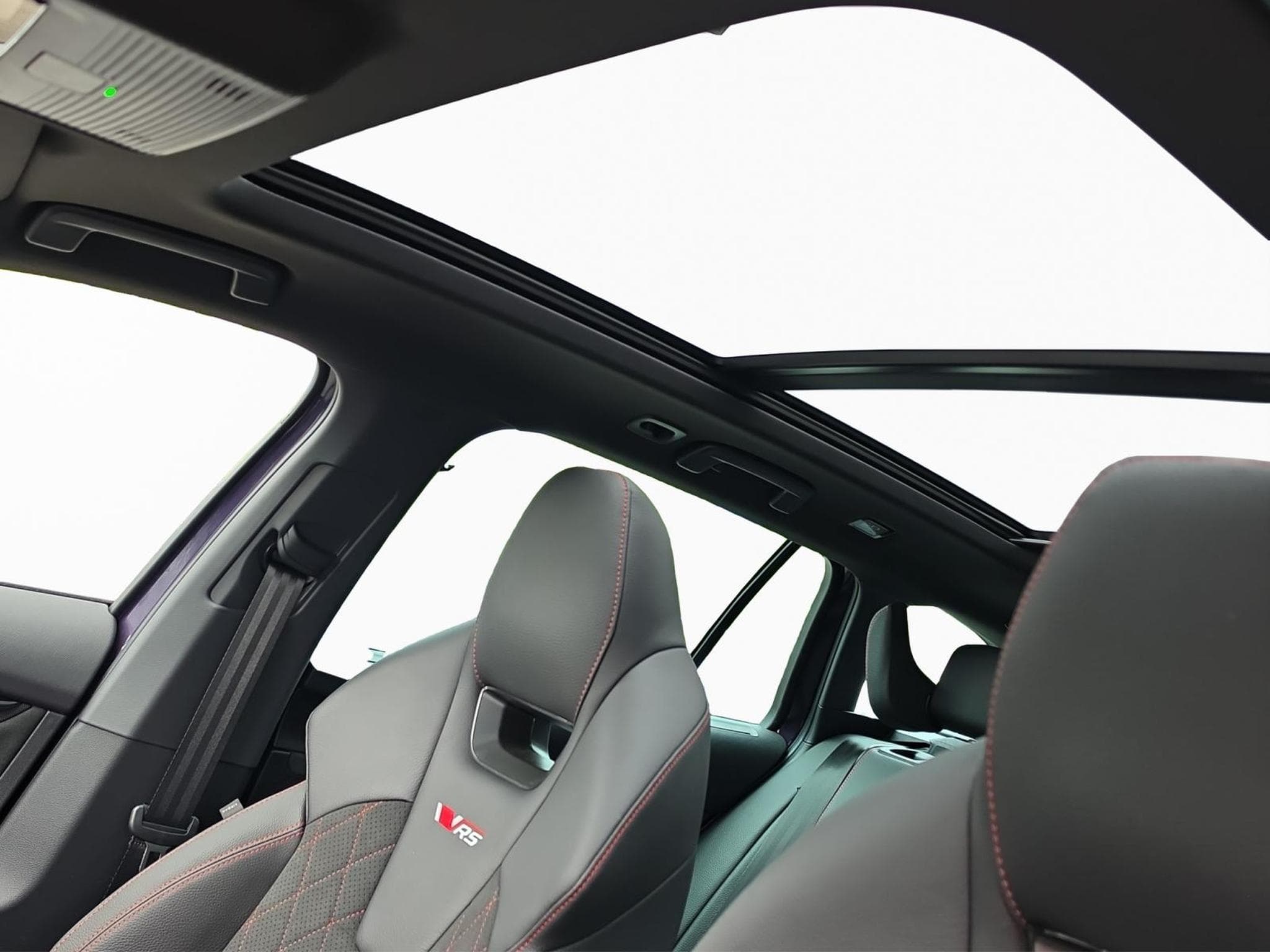 Skoda Octavia Combi RS 2.0 TSI 265 PS DSG7 (2026) - Photo 14