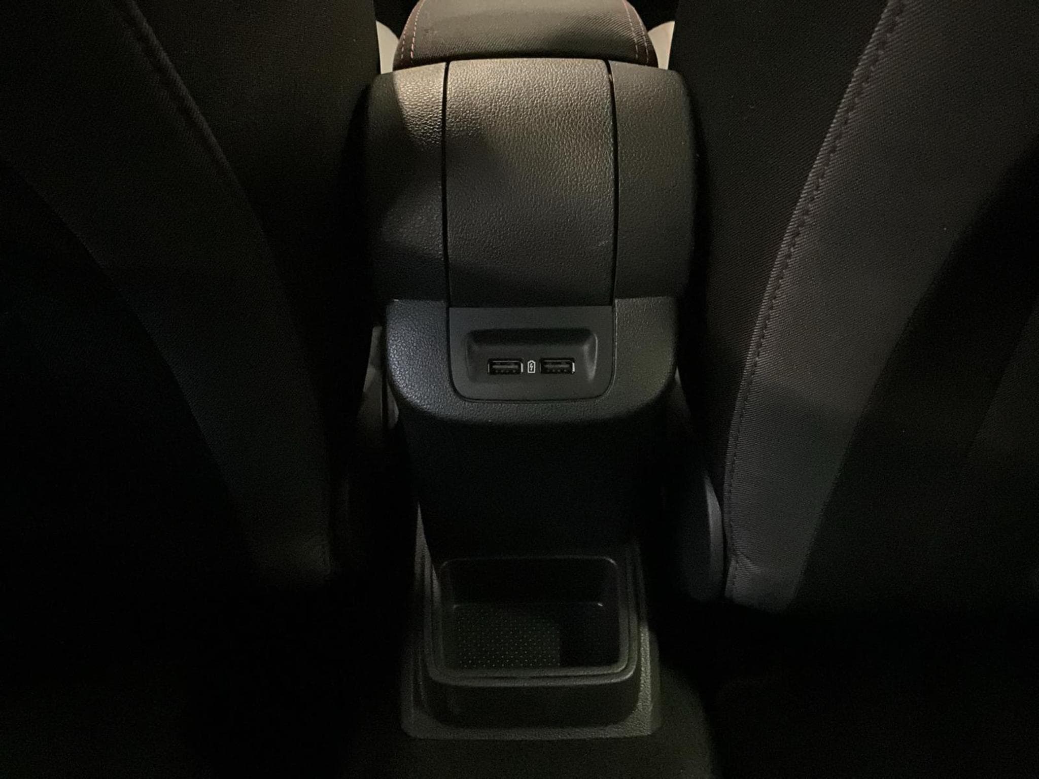 Skoda Fabia Monte-Carlo+LED+NAVi+DIGI+ (2021) - Foto 19