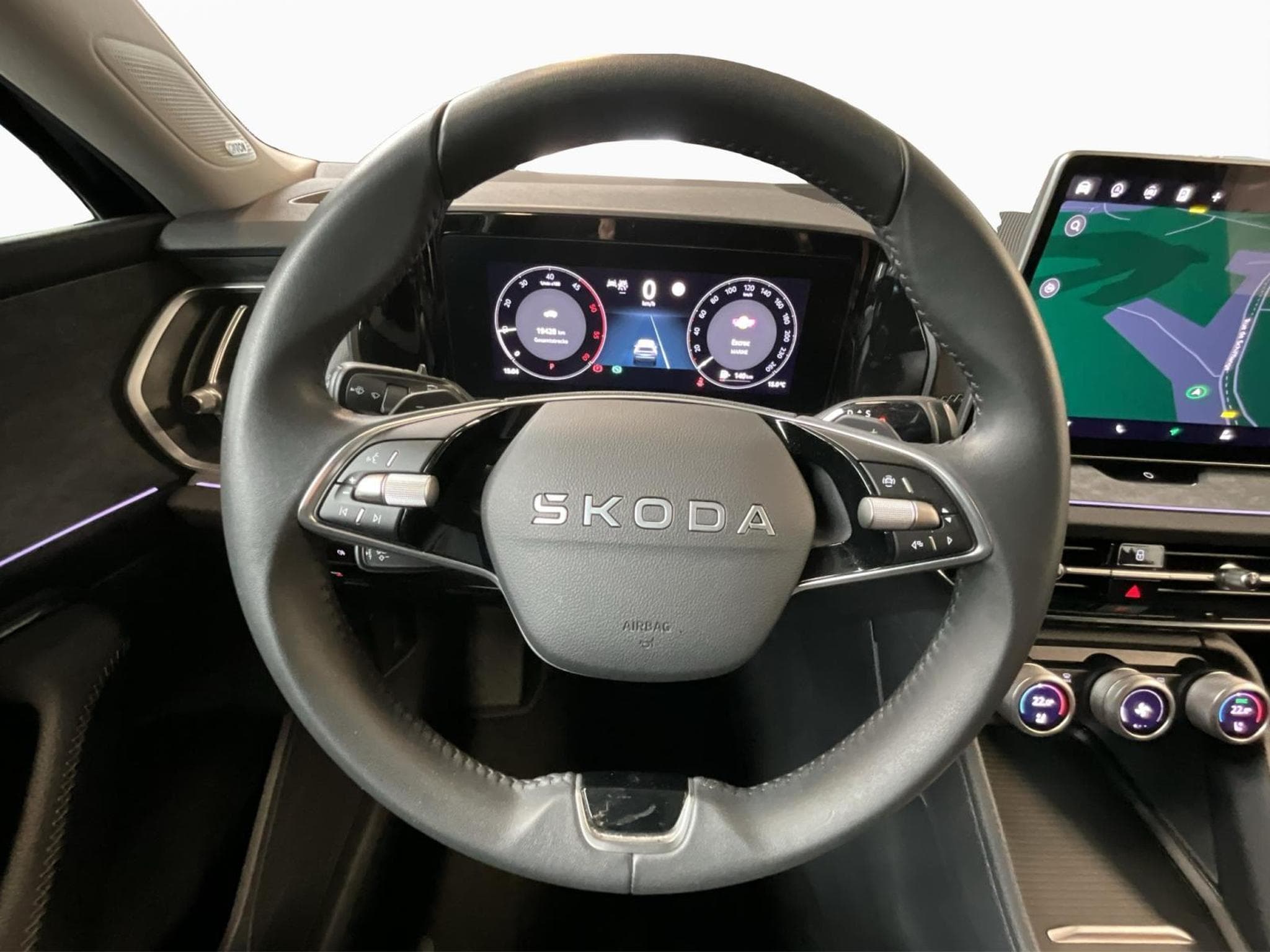 Skoda Kodiaq Selection+DSG+SUITE+Light&View+AHK (2025) - Foto 12