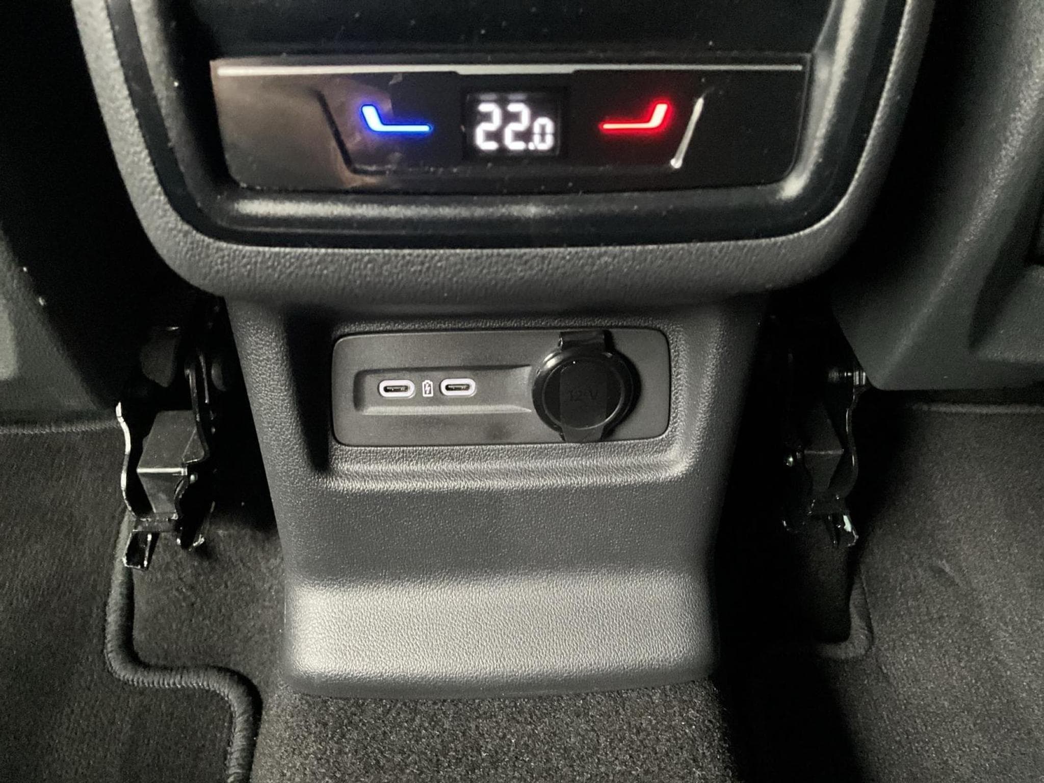 Skoda Kodiaq Selection+DSG+SUITE+Light&View+AHK (2025) - Foto 19