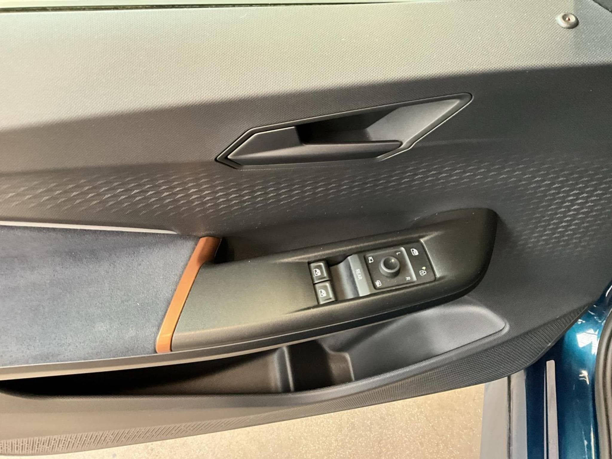 Cupra Born eBOOST+Wärme-P.+Pilot.L+Dinamica+BeatsAudio (2022) - Photo 15