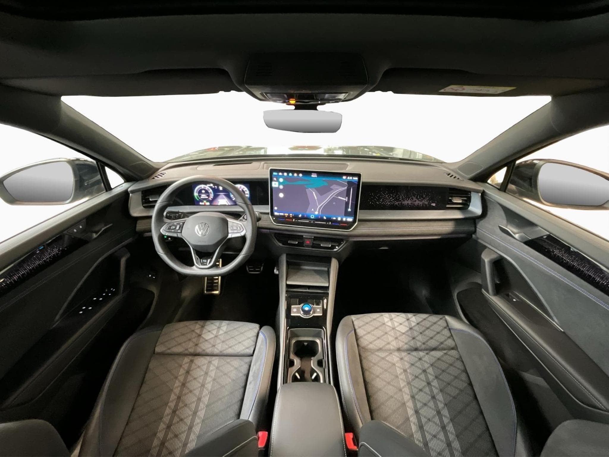 VW Tayron R-Line+DSG+PHEV+Black-Style+Pano+AHK (2025) - Foto 2