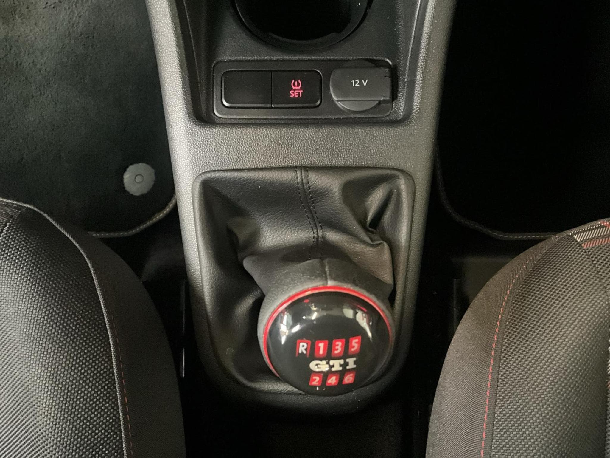 VW UP GTI+LED+Beats+BVM (2022) - Photo 14