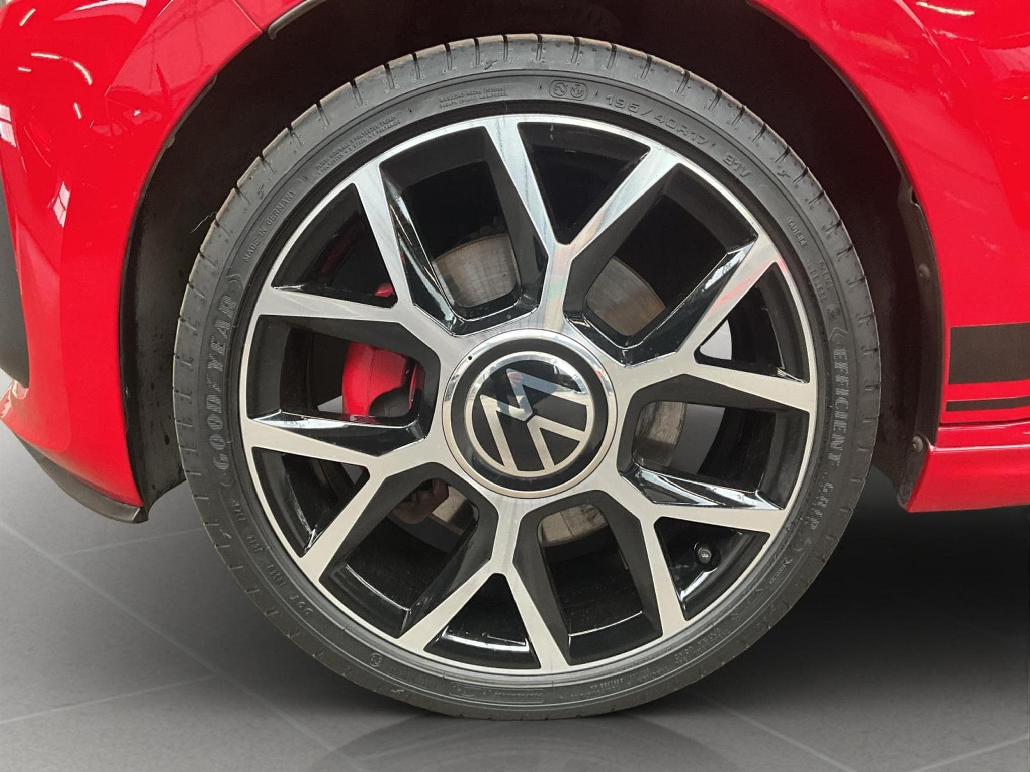 VW UP GTI+LED+Beats+BVM (2022) - Photo 8
