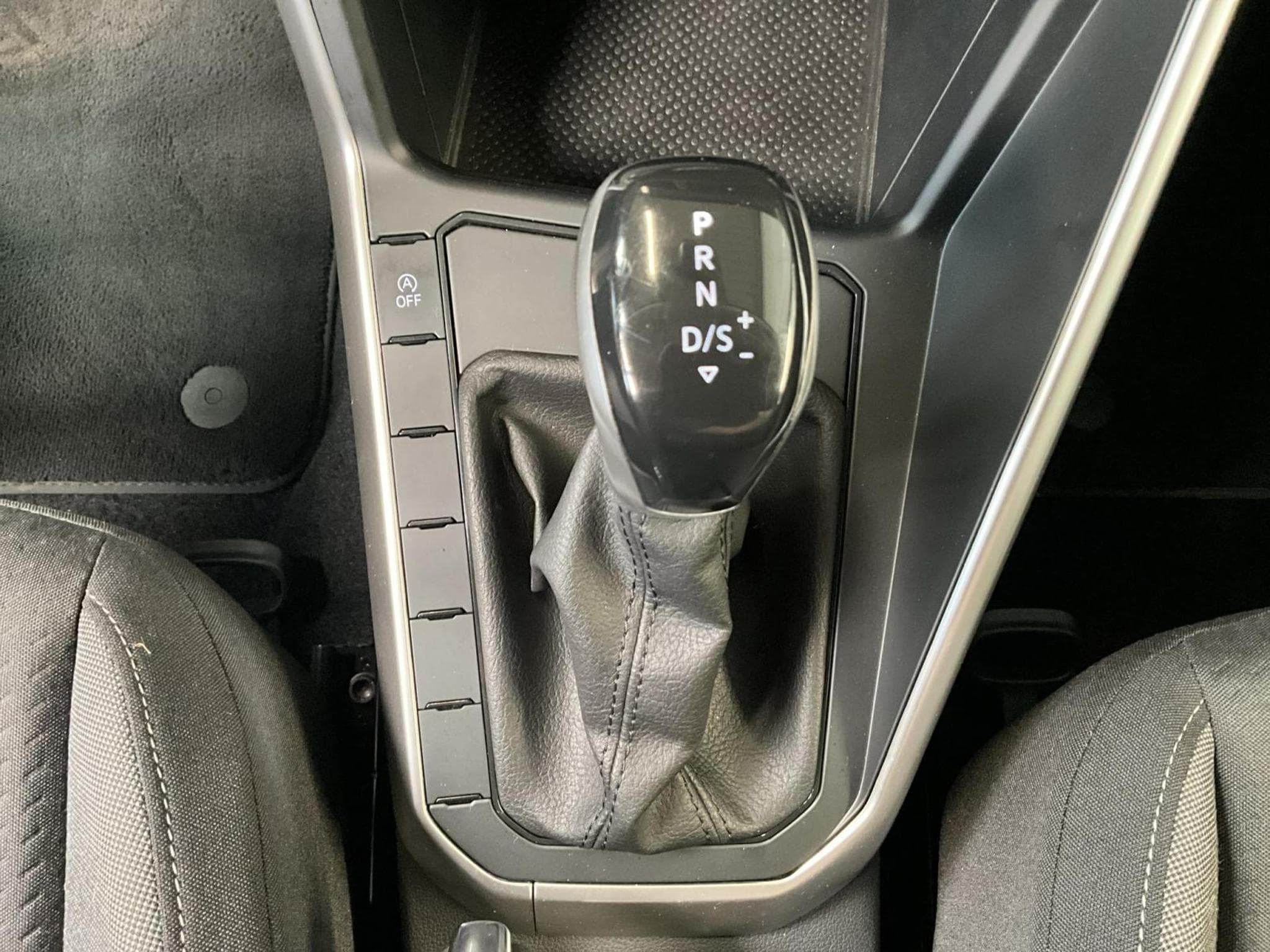 VW Polo Life+DSG+Led+App-Connect (2024) - Foto 14