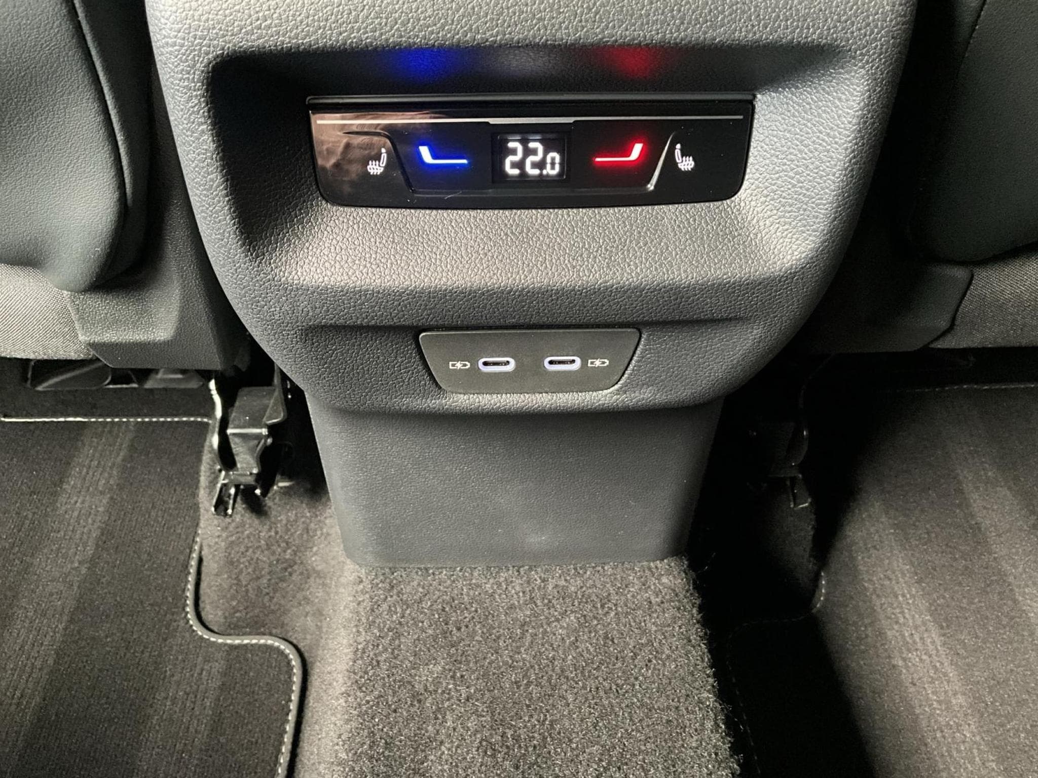 VW Tiguan R-Line+DSG+PHEV+Black-Style+Pano+AHK (2025) - Foto 20