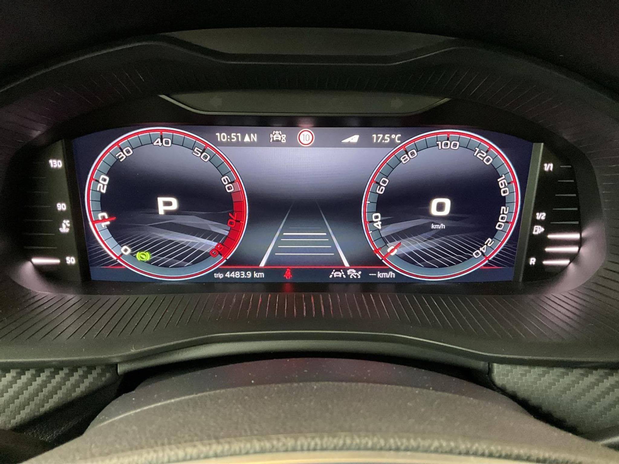 Skoda Kamiq Monte-Carlo+DSG+Pano+LED (2025) - Foto 11