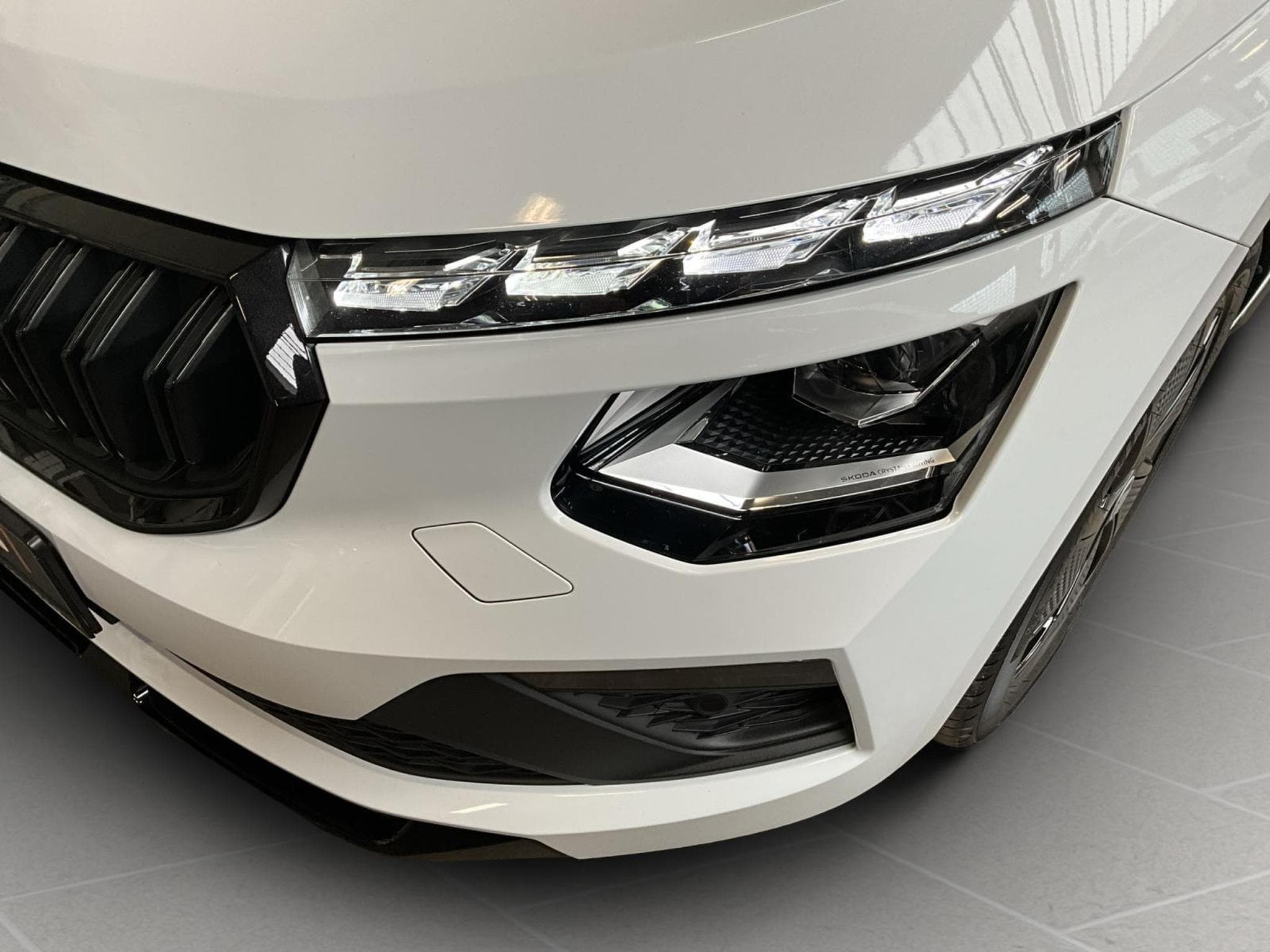 Skoda Kamiq Monte-Carlo+DSG+Pano+LED (2025) - Foto 18
