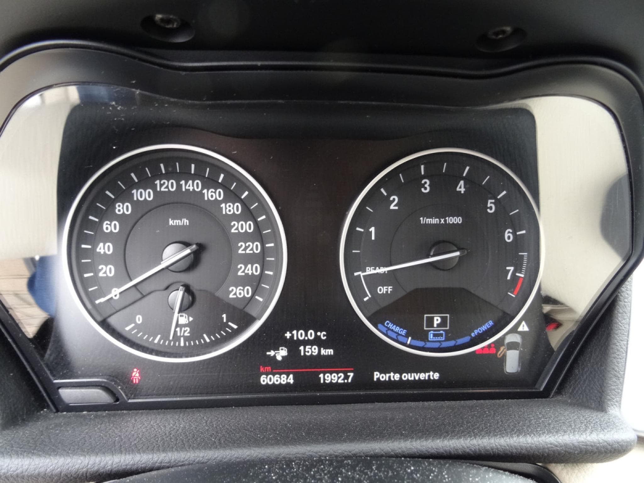 BMW 225 XE IPERFORMAN (2017) - Photo 15