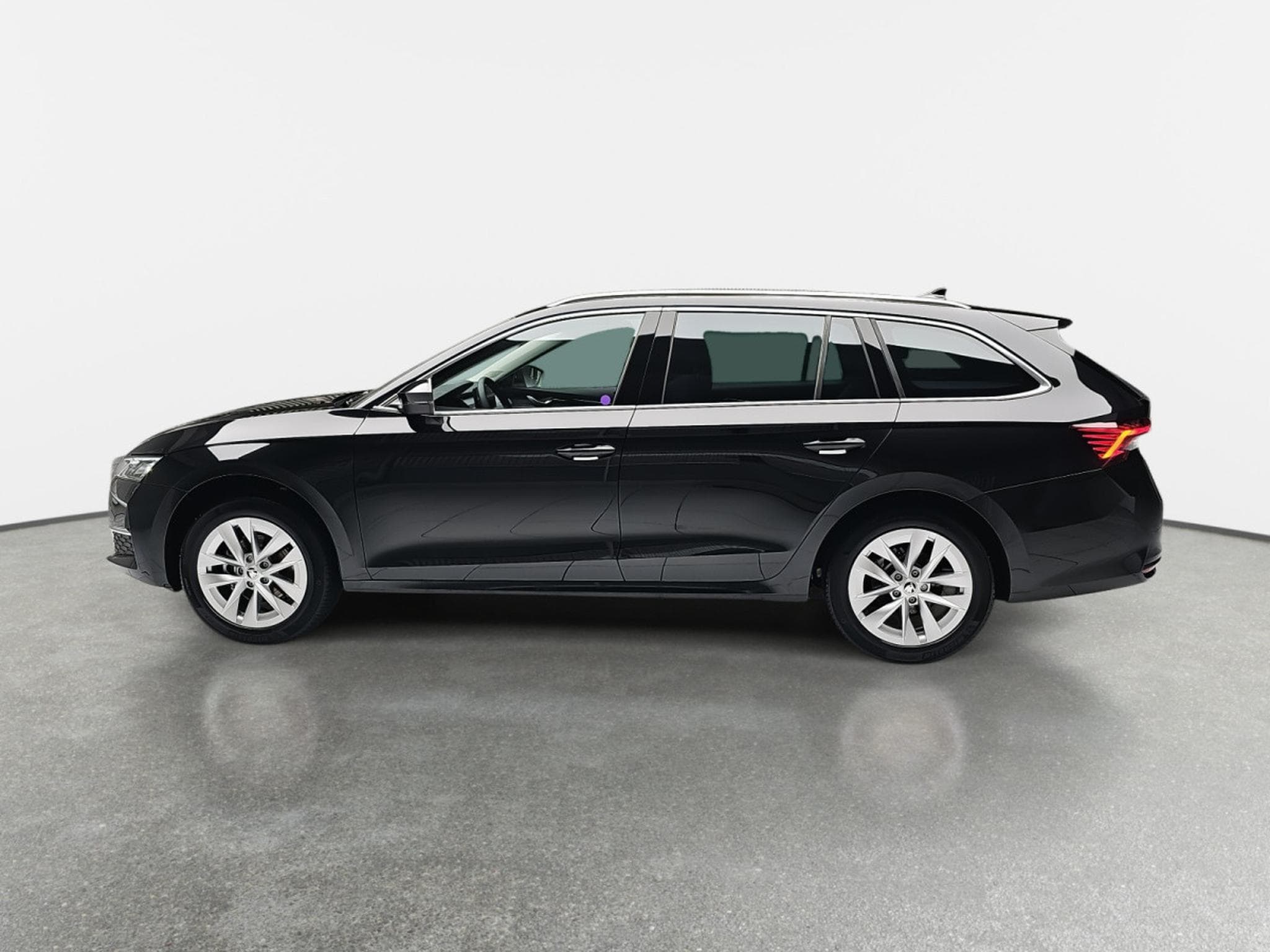 Skoda Octavia 1.5 TSi 150 DSG SELECTION (2025) - Photo 3