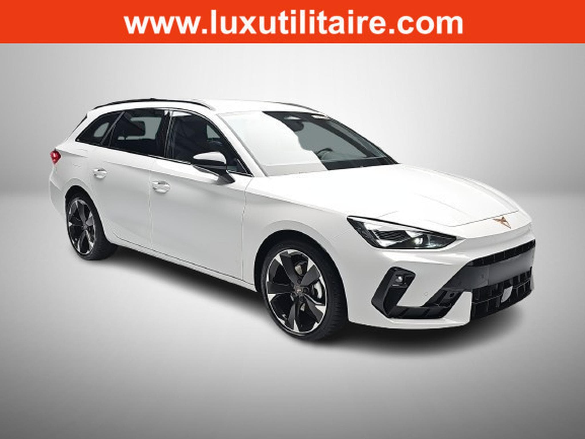 Cupra Leon 1.5 eTSi DSG 150 Kombi (2026) - Photo 1