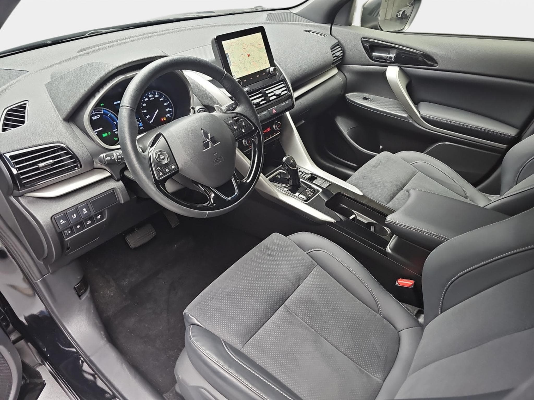 Mitsubishi Eclipse Cross 2.4 MIVEC PHEV CVT Select (2025) - Photo 17