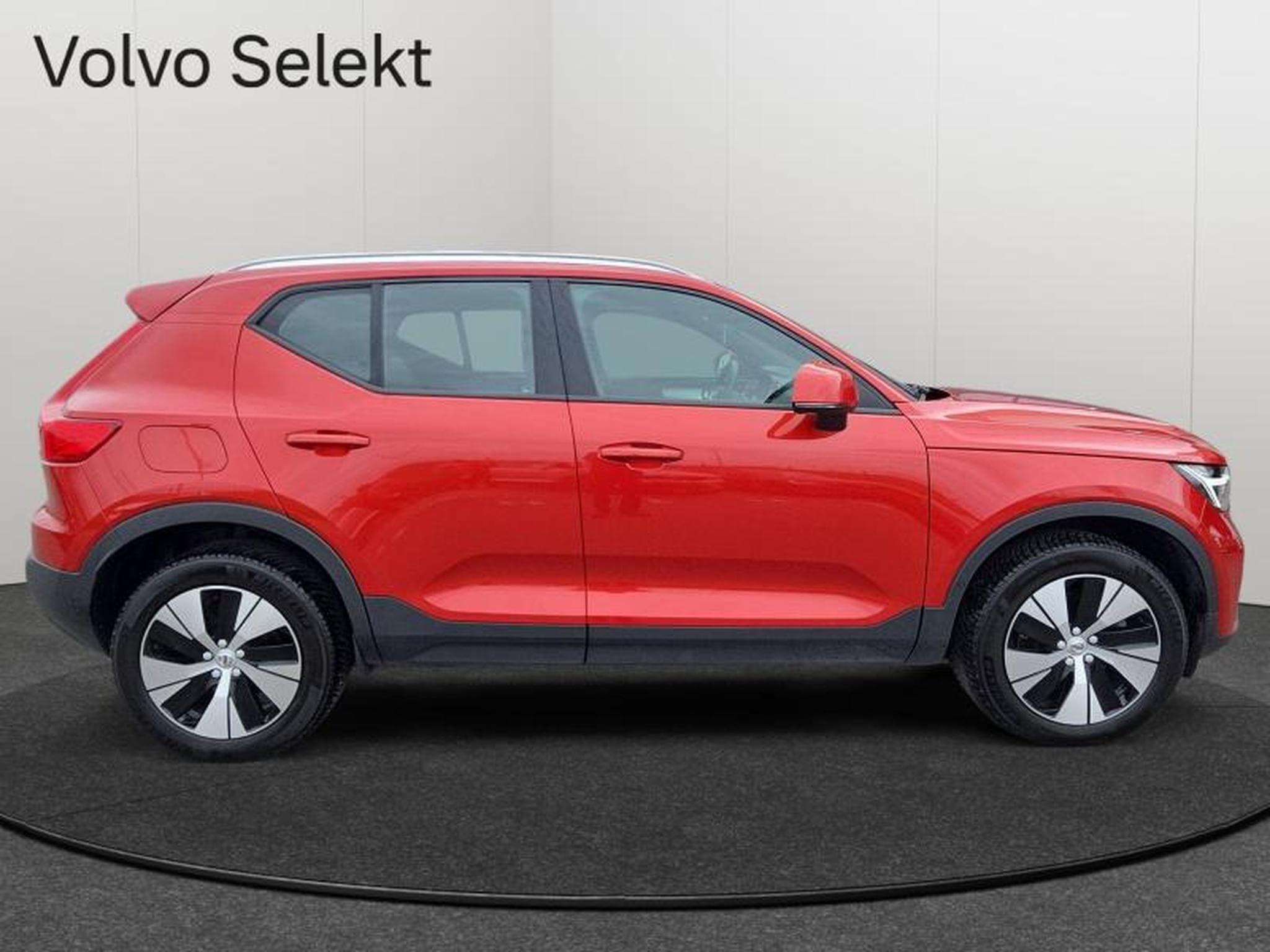 Volvo XC40 B3 Core / Essence (2022) - Foto 6