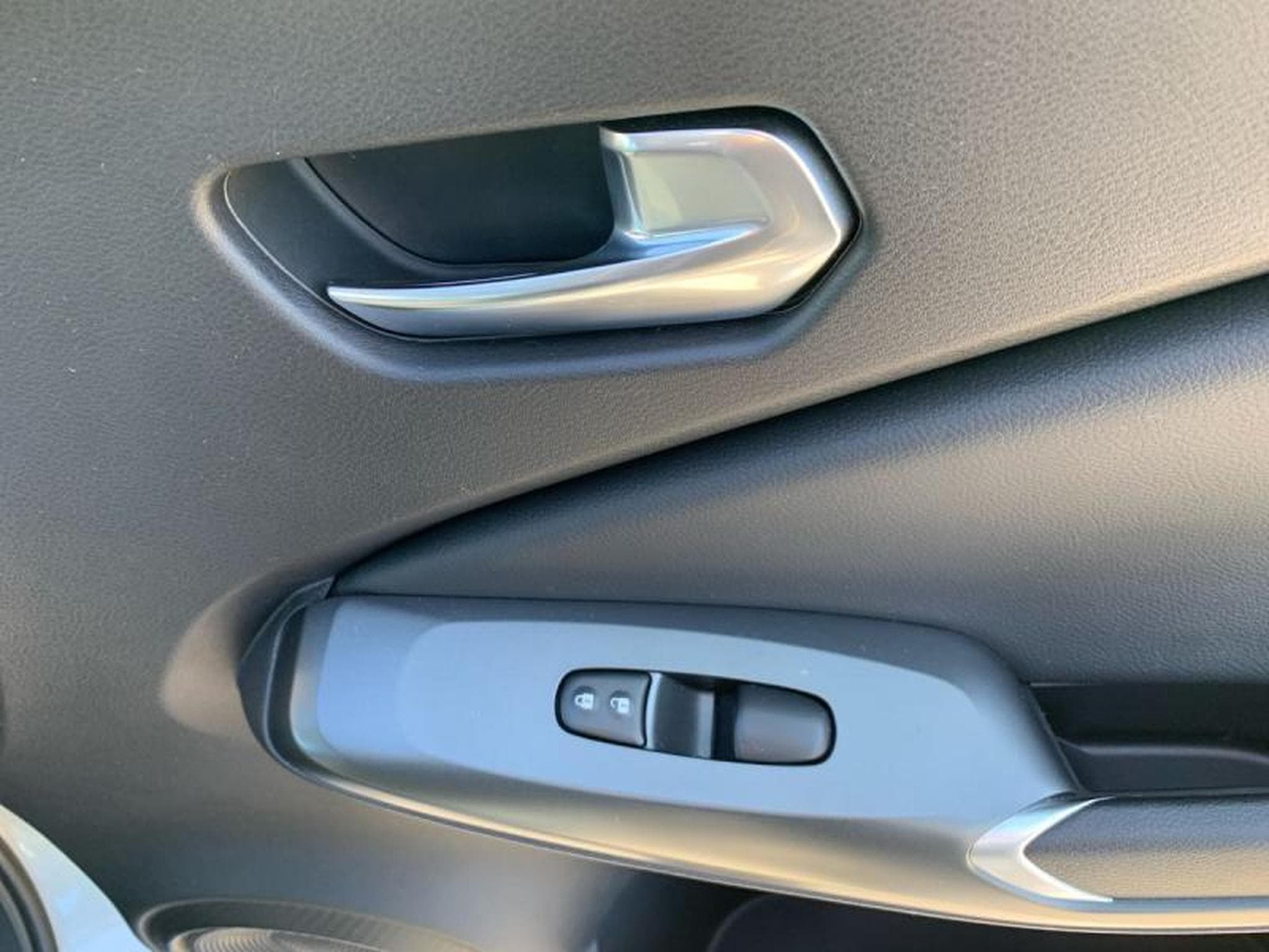 Nissan Juke Acenta+ Confort Pack (2024) - Photo 13