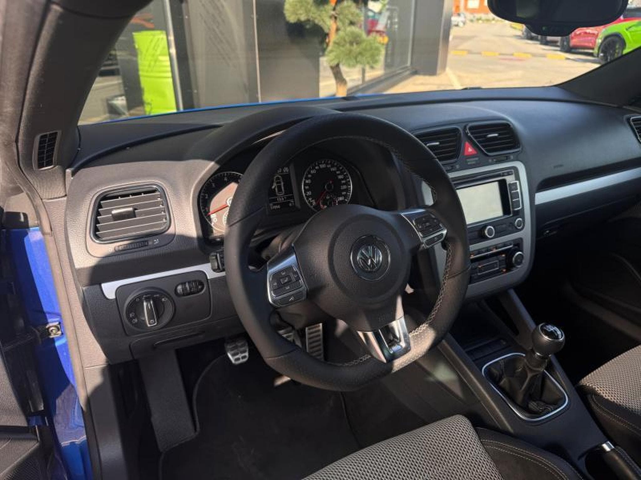 VW Scirocco 1.4 TSI 122ch (2011) - Photo 6