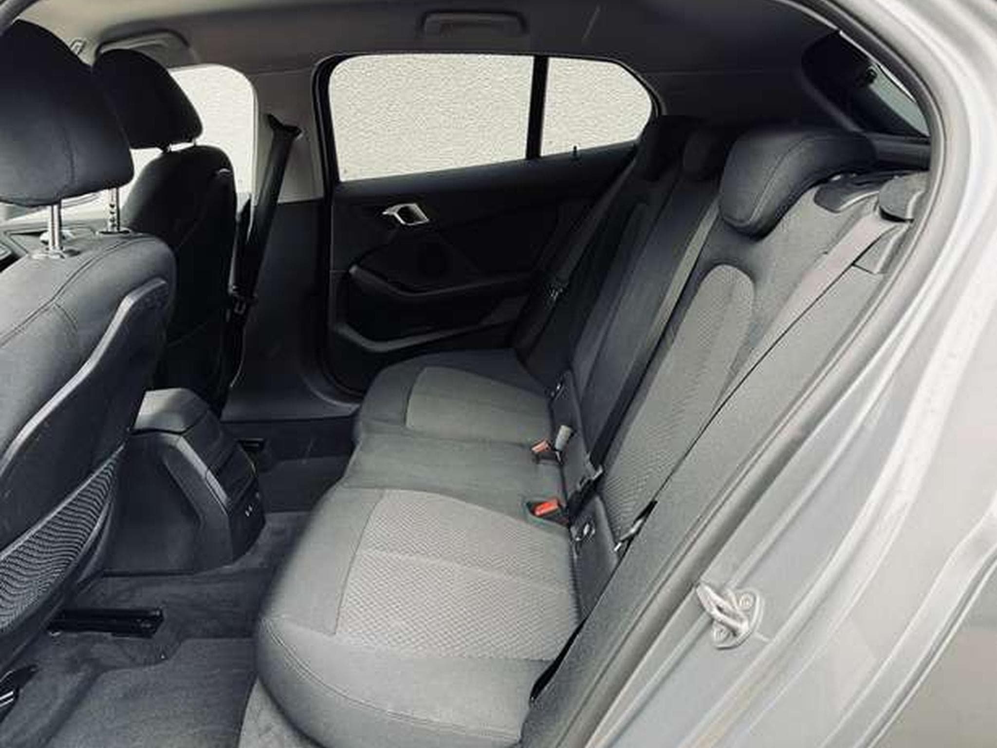 BMW 118 118iA. Automatique // 12 Mois De Garantie✅✅✅ (2023) - Foto 13