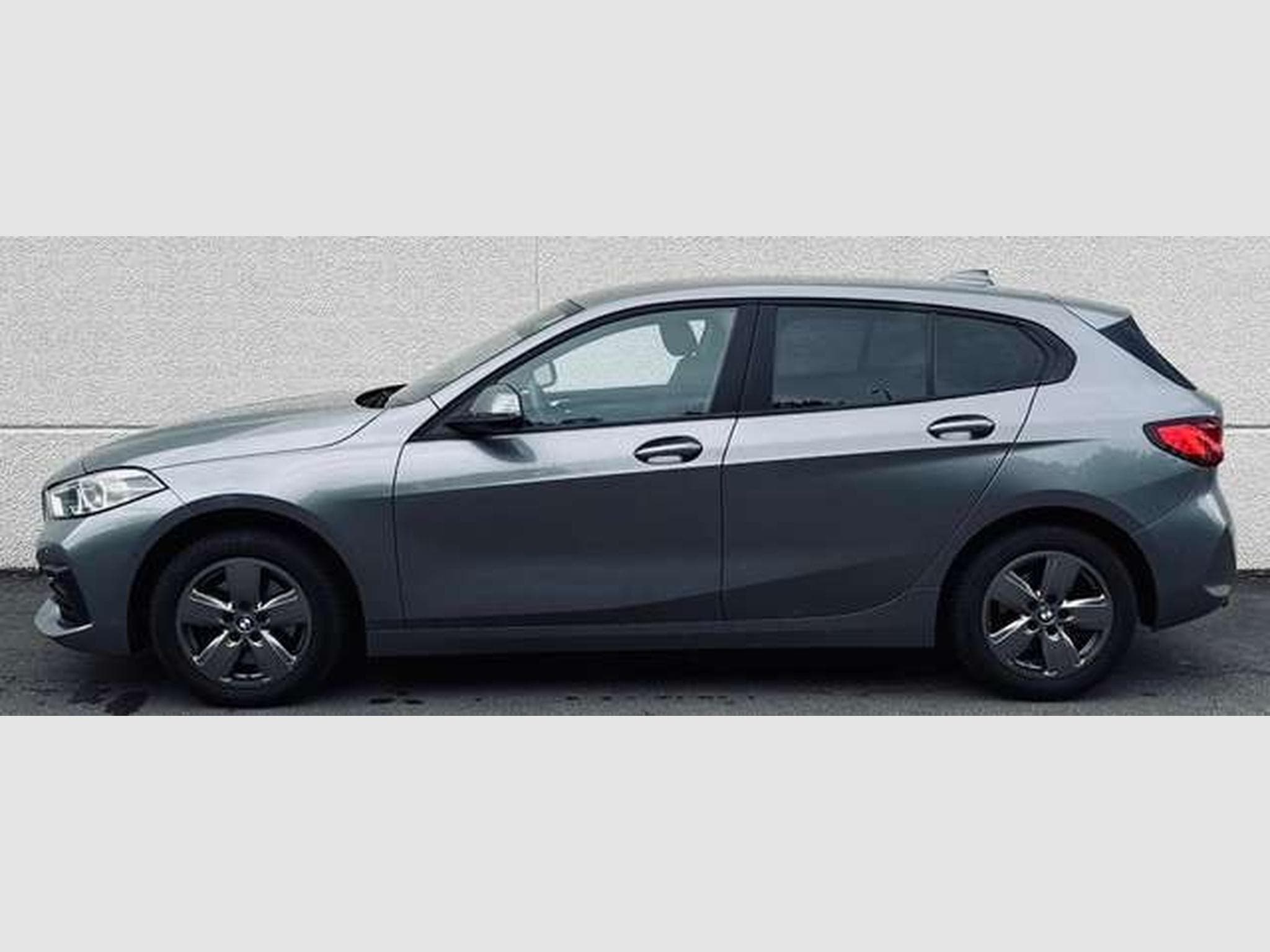 BMW 118 118iA. Automatique // 12 Mois De Garantie✅✅✅ (2023) - Foto 5