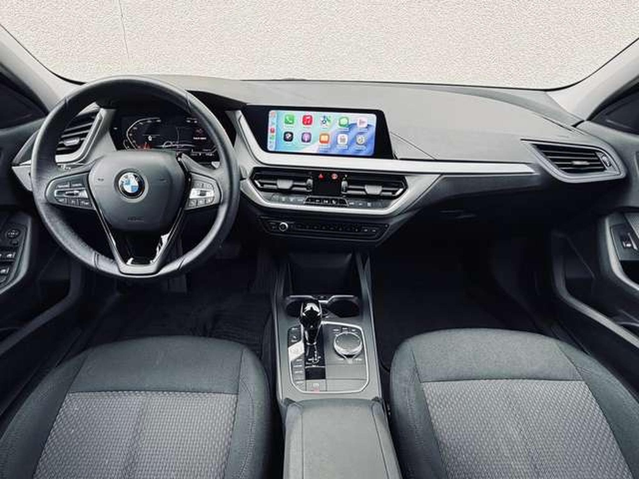 BMW 118 118iA. Automatique // 12 Mois De Garantie✅✅✅ (2023) - Foto 9
