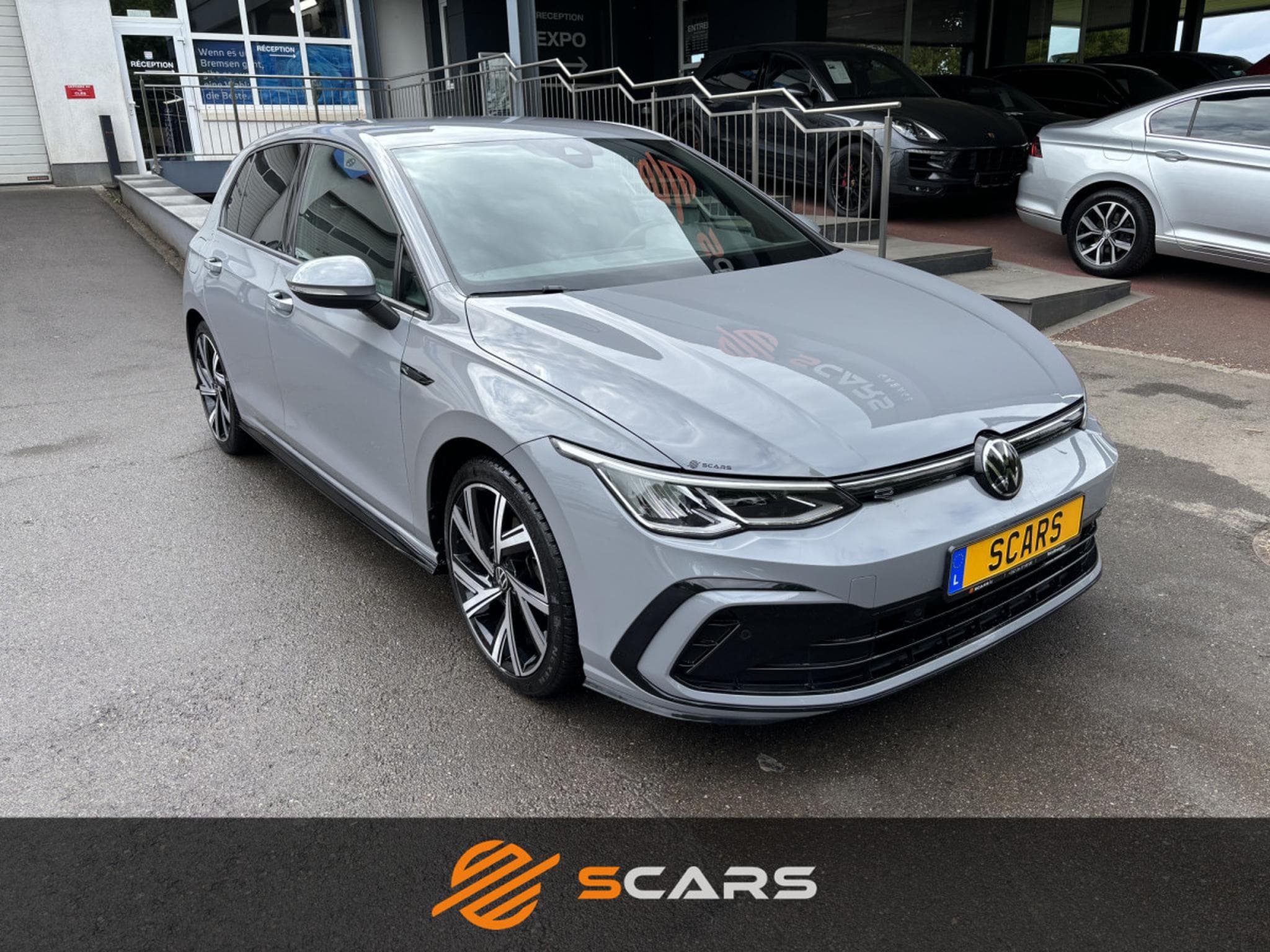 VW Golf 1.5 eTsi DSG 150cv R-Line (2023) - Foto 2