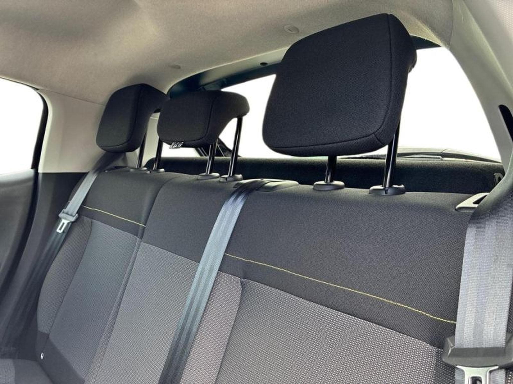CITROEN C3 PureTech 110ch Shine S&S EAT6 E6.d (2021) - Photo 4