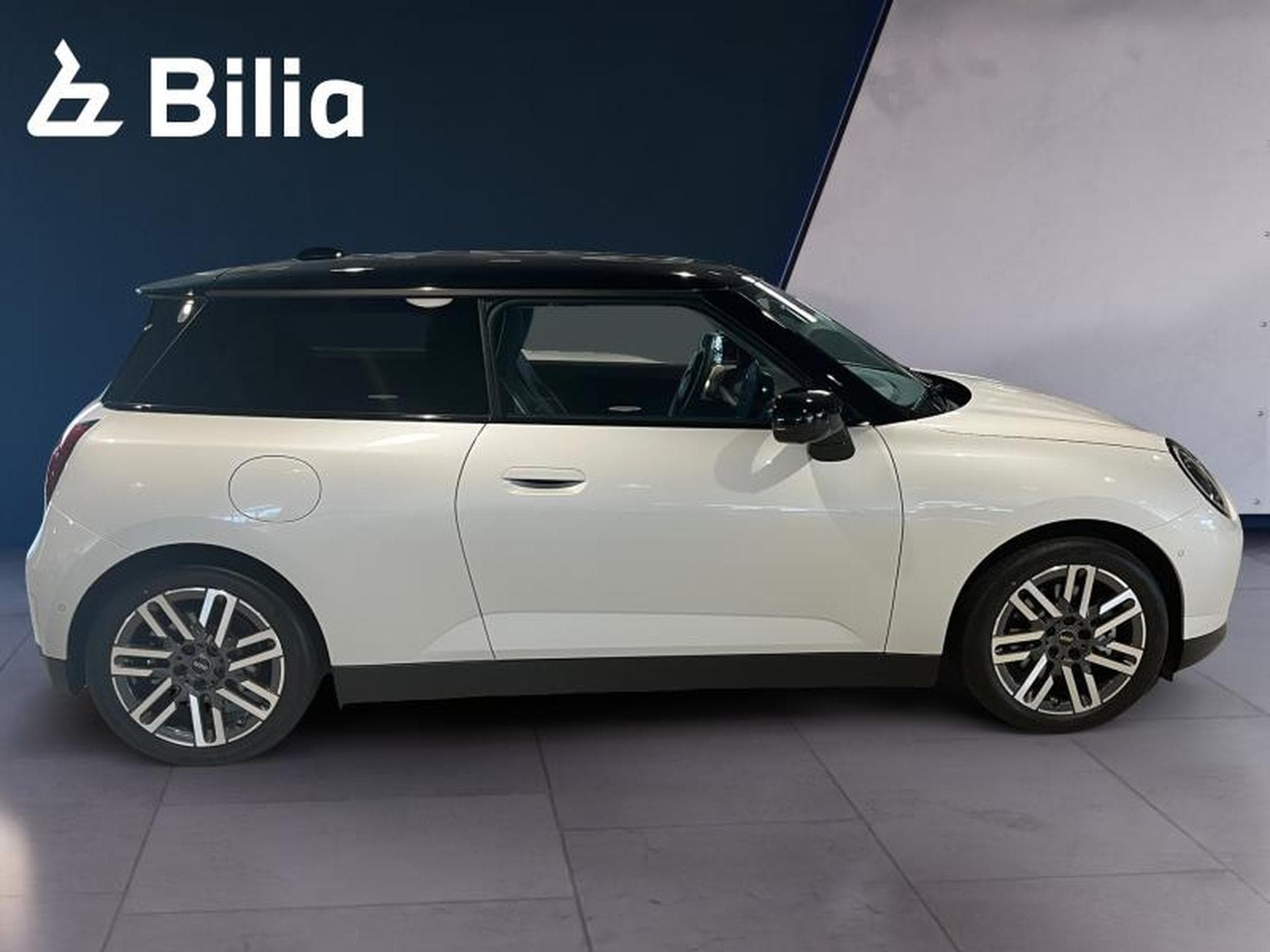 MINI Cooper Cooper E (2024) - Photo 4