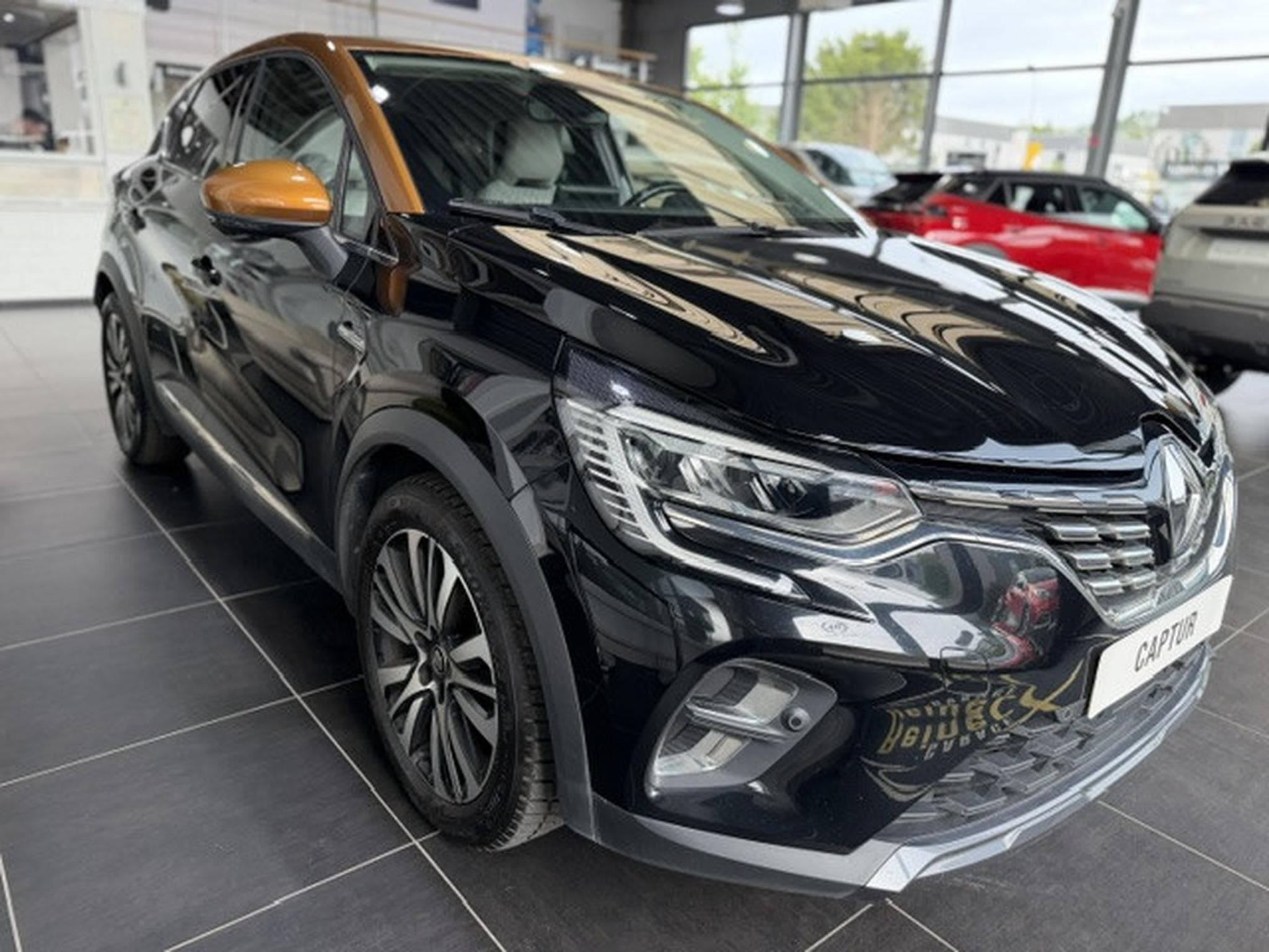 Renault Captur INITIALE PARIS 140EDC (2021) - Photo 5