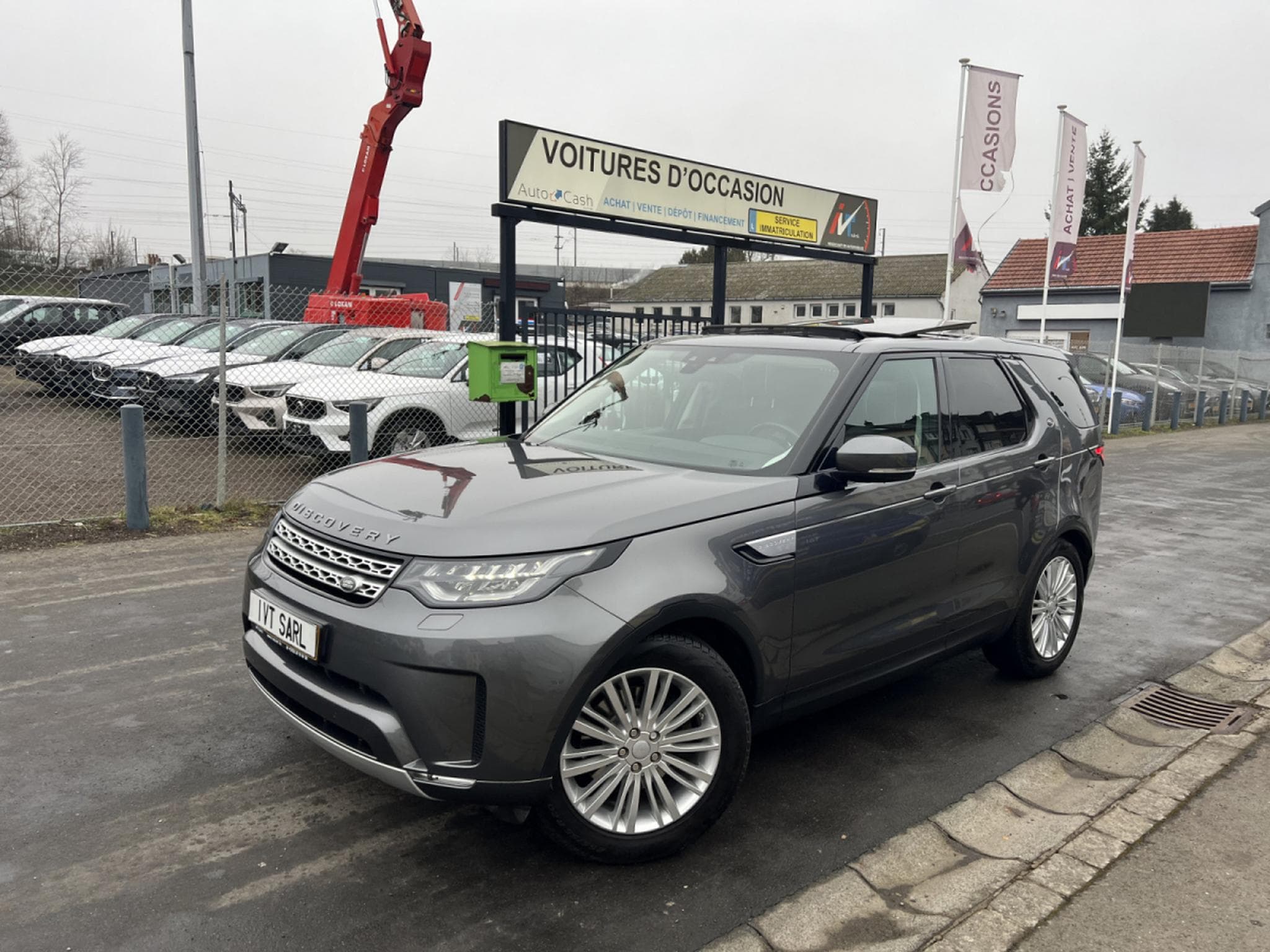 Land-Rover Discovery 3.0 TD6 258 HSE 20/PANO/7 SEATS/FULL (2017) - Photo 1