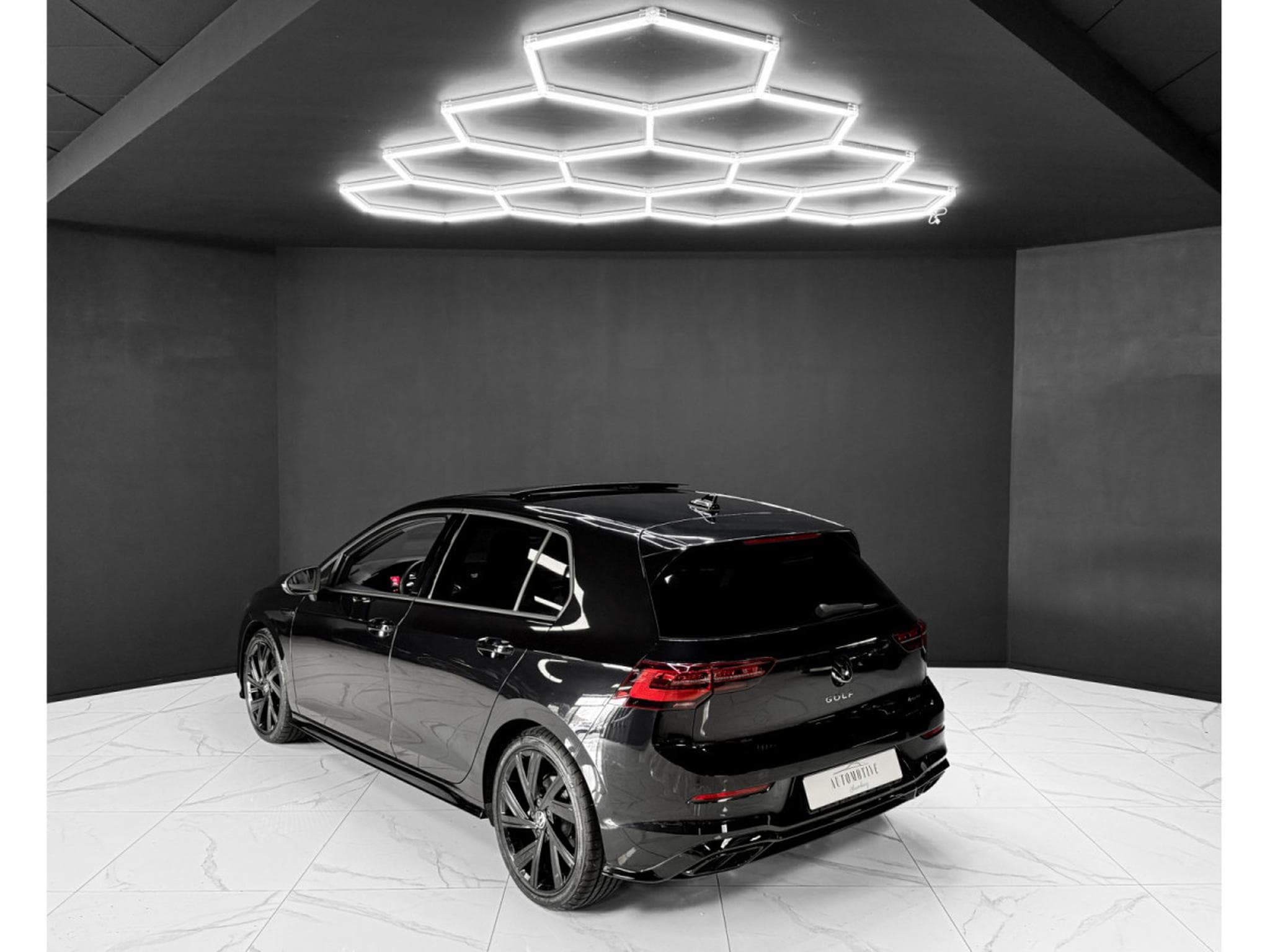 VW Golf 2.0 R Line 4MOTION (2022) - Photo 3