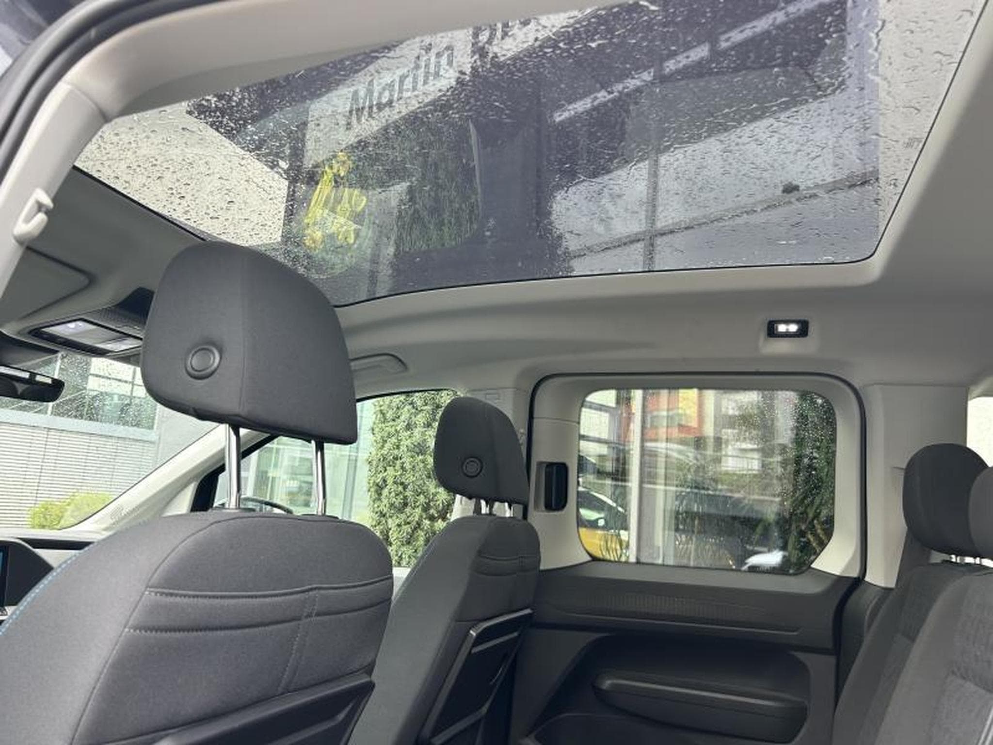 VW Caddy Life Move (2021) - Photo 10
