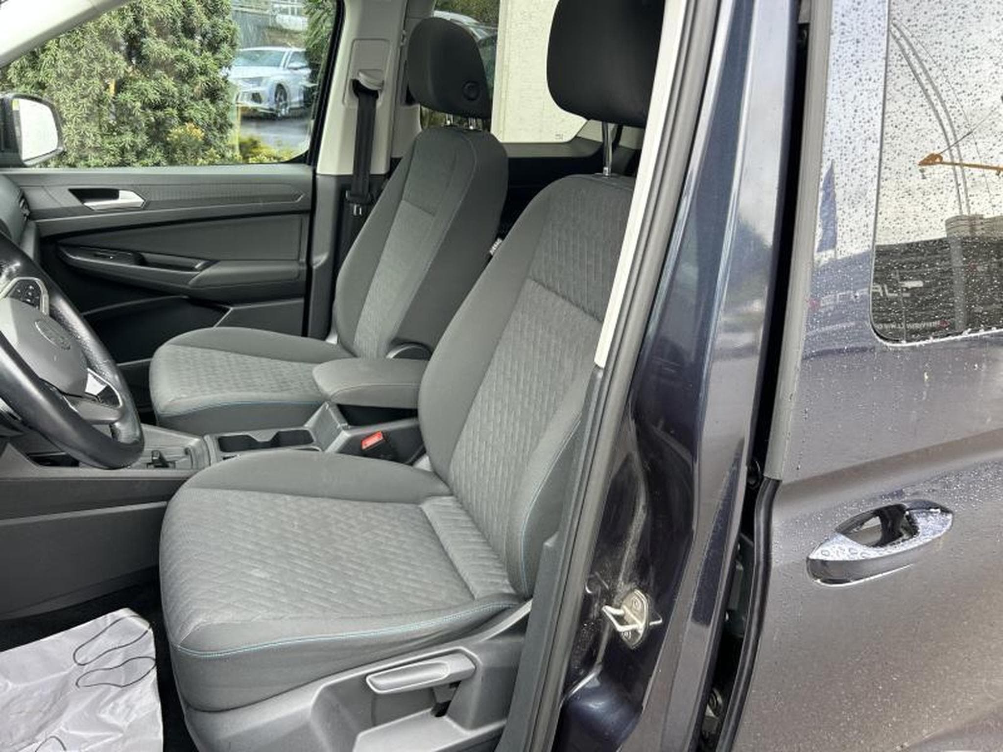 VW Caddy Life Move (2021) - Photo 8